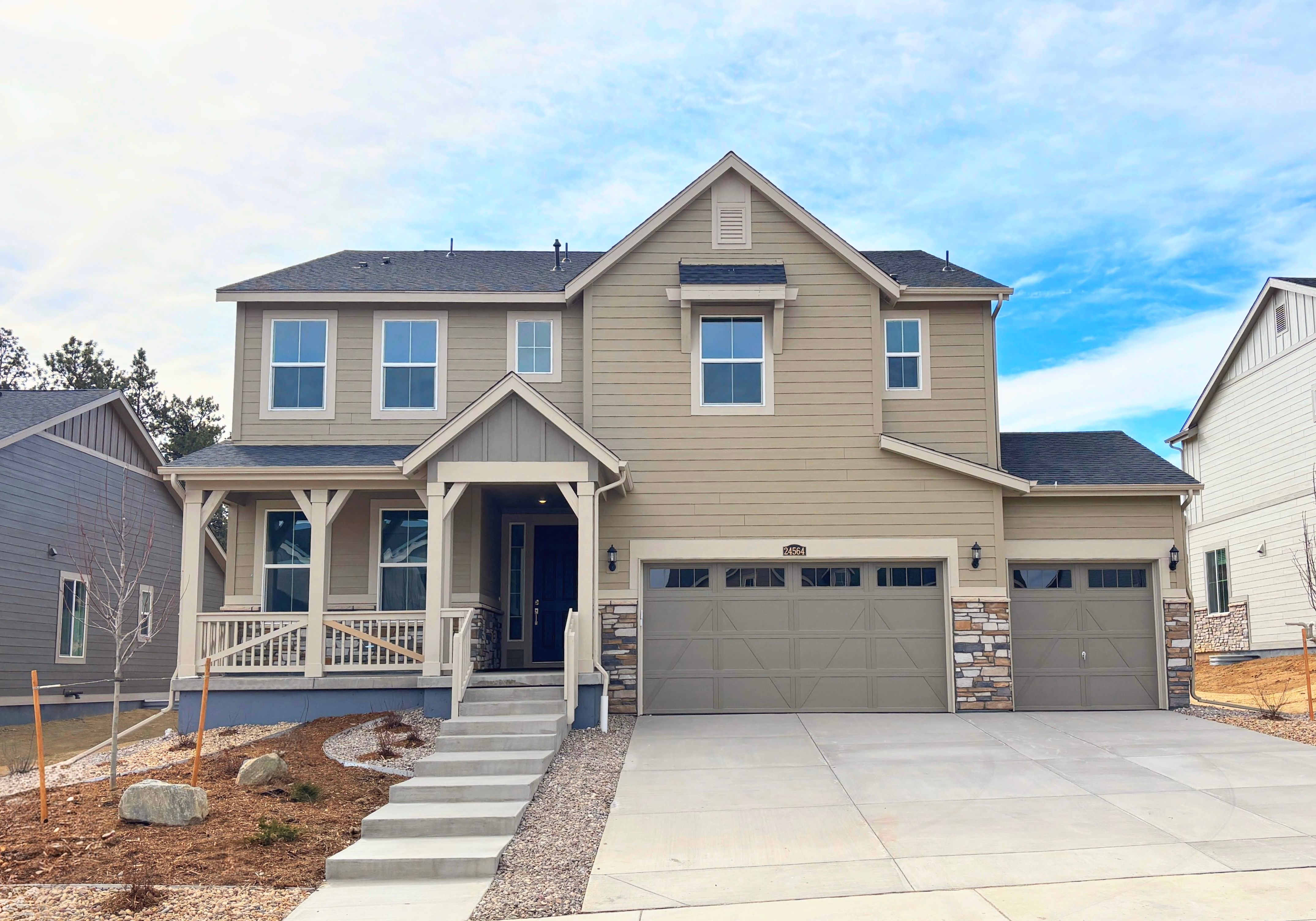 Exterior:24564 E Kettle Ct Exterior Front 3