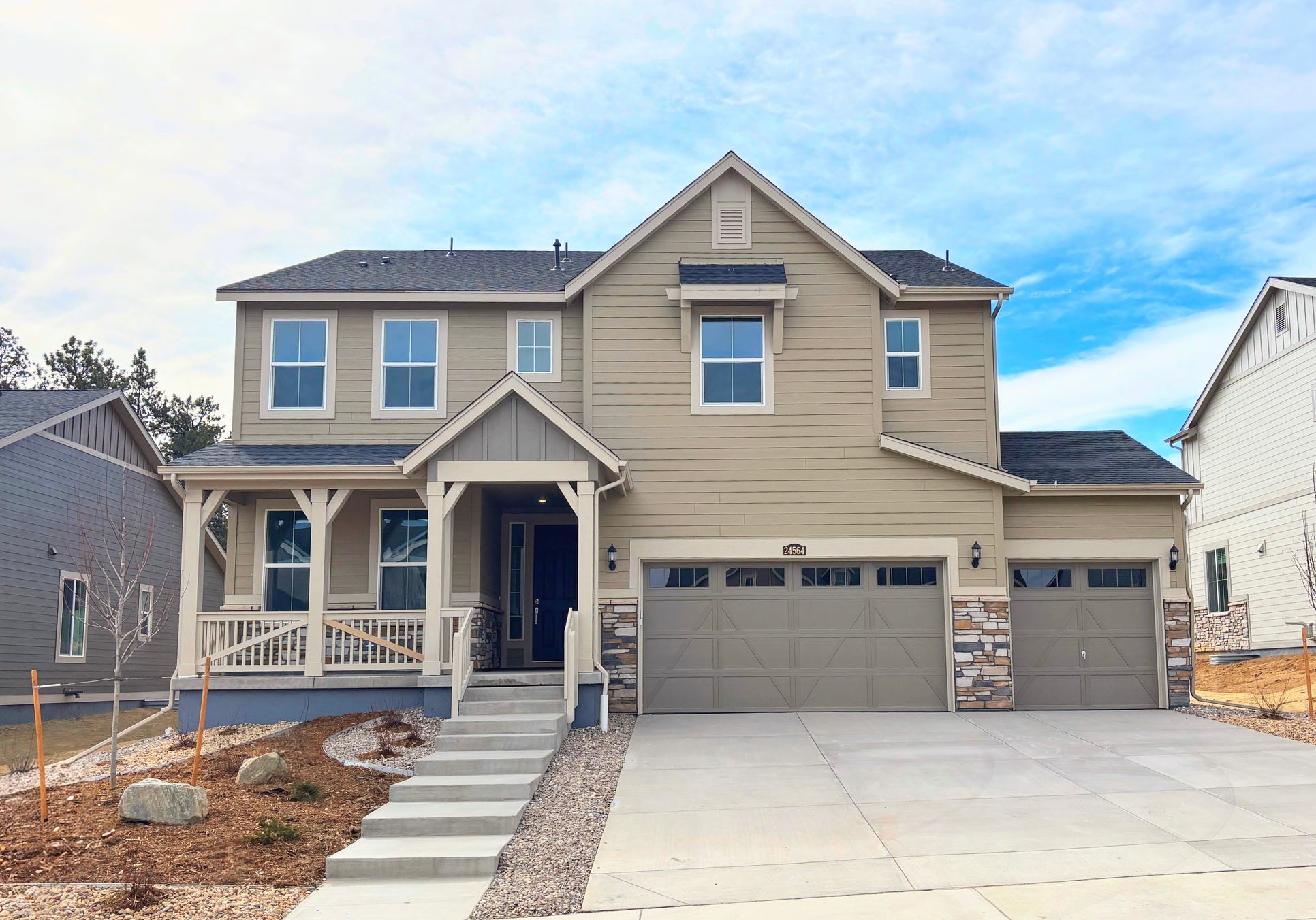 Exterior:24564 E Kettle Ct Exterior Front 3