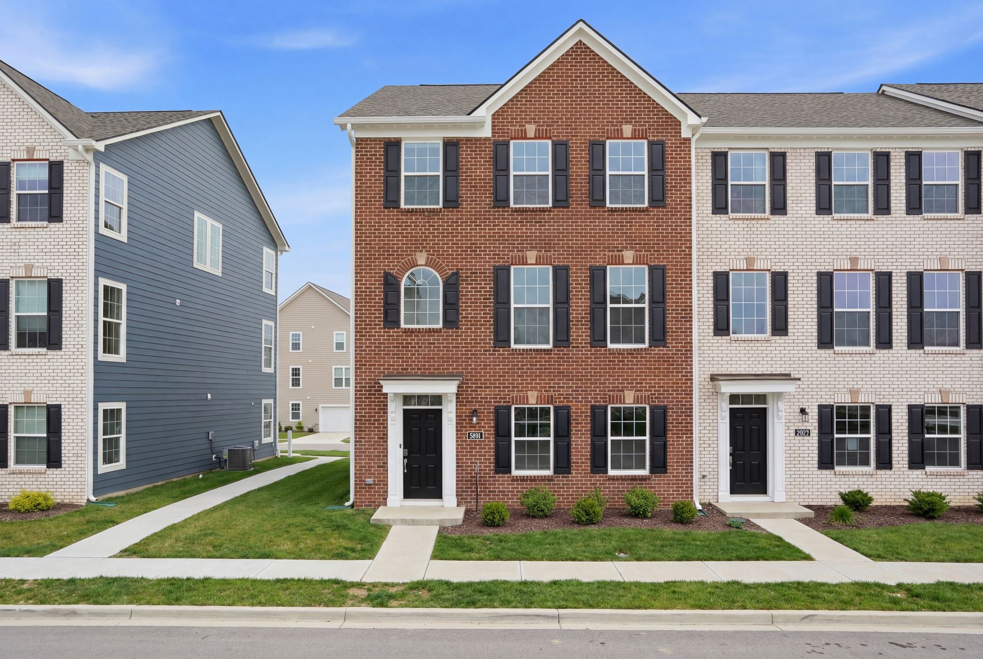 Exterior:Saratoga Village Homesite 41 E Exterior Front