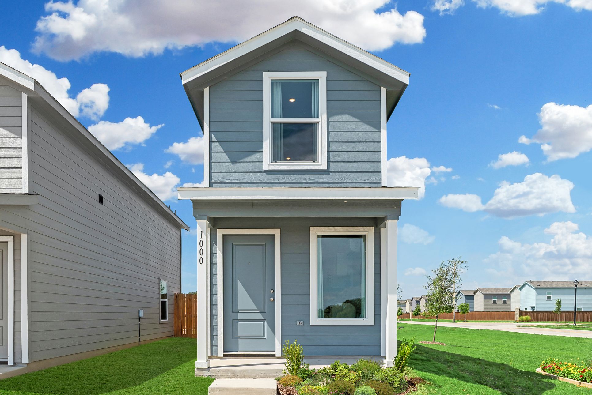 Exterior:Dream Tillage Henley Front Exterior 1of3