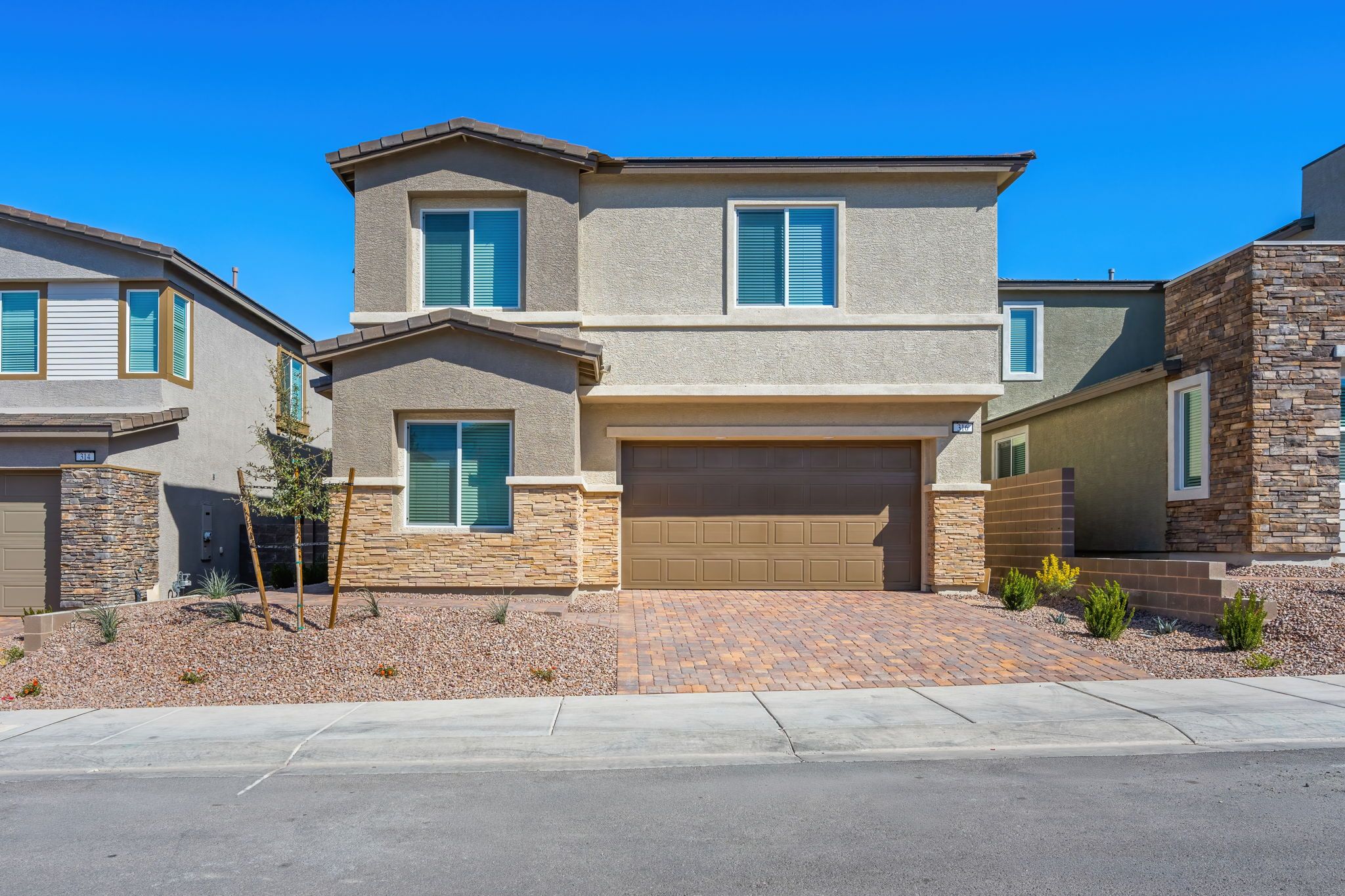 Exterior:1 web or mls Lennar  316 Mount Langley St 1