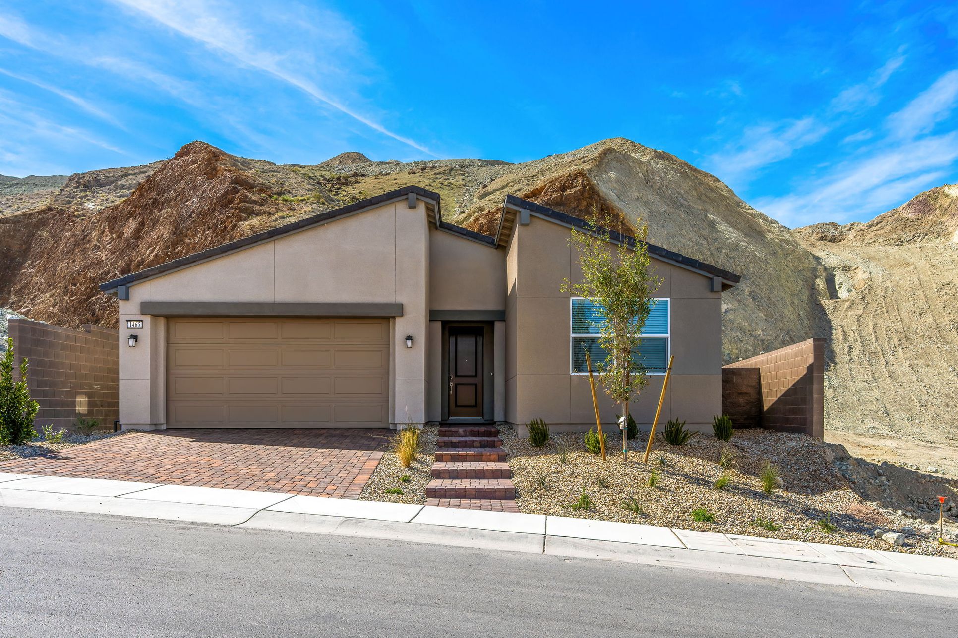 Exterior:1 web or mls Lennar 1465 Bianca Falls Dr 1