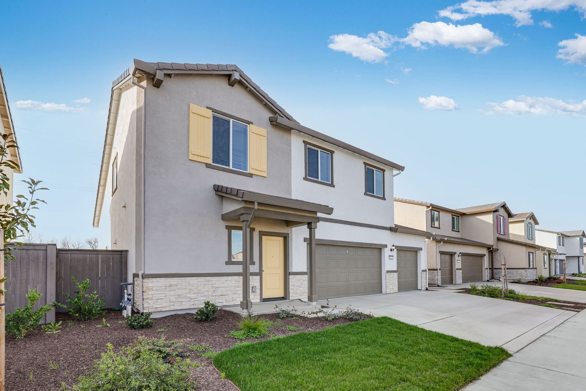Exterior:Skylark Residence1879 C5 2