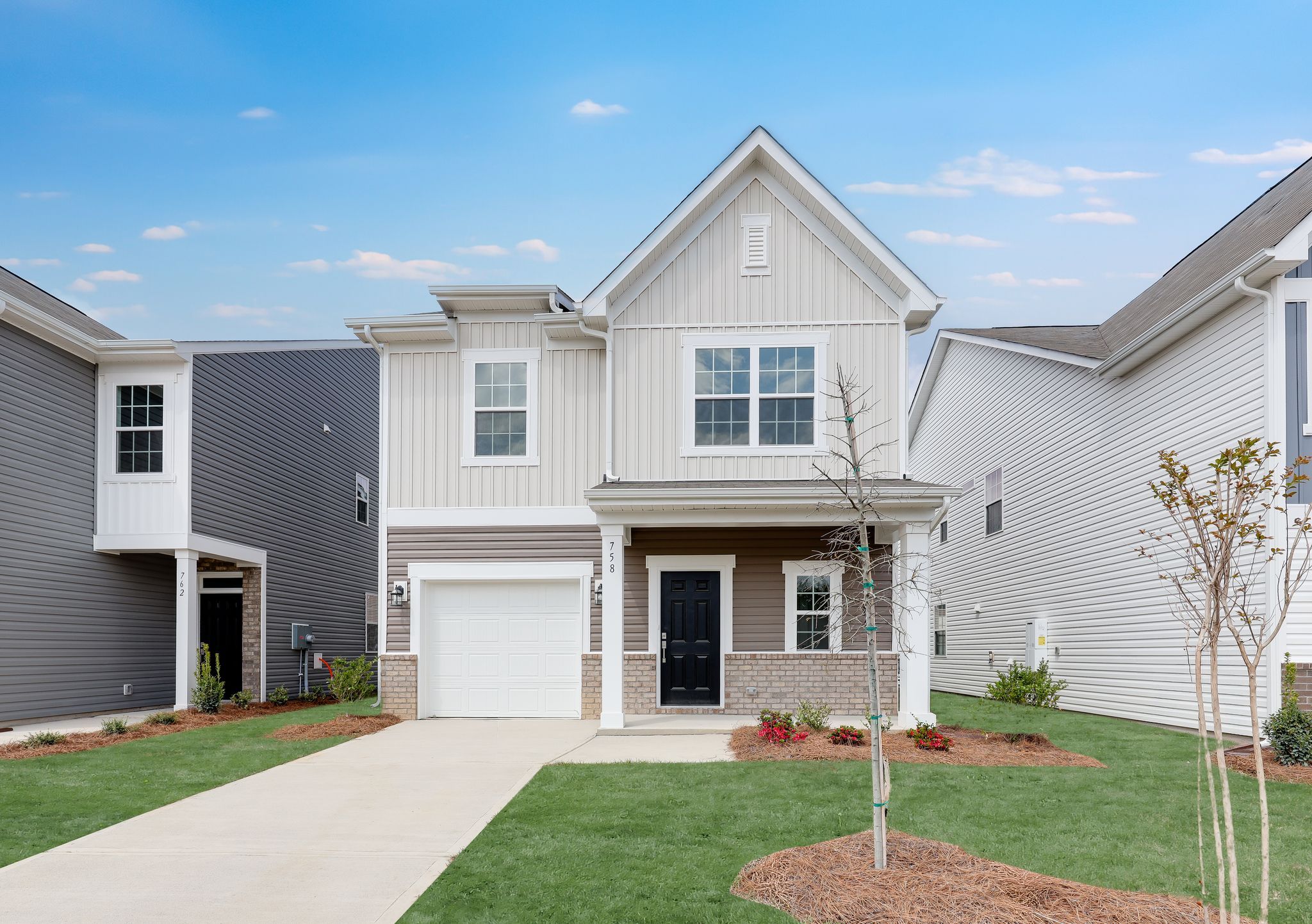 Exterior:Taylor Hill Midlands Richland 1