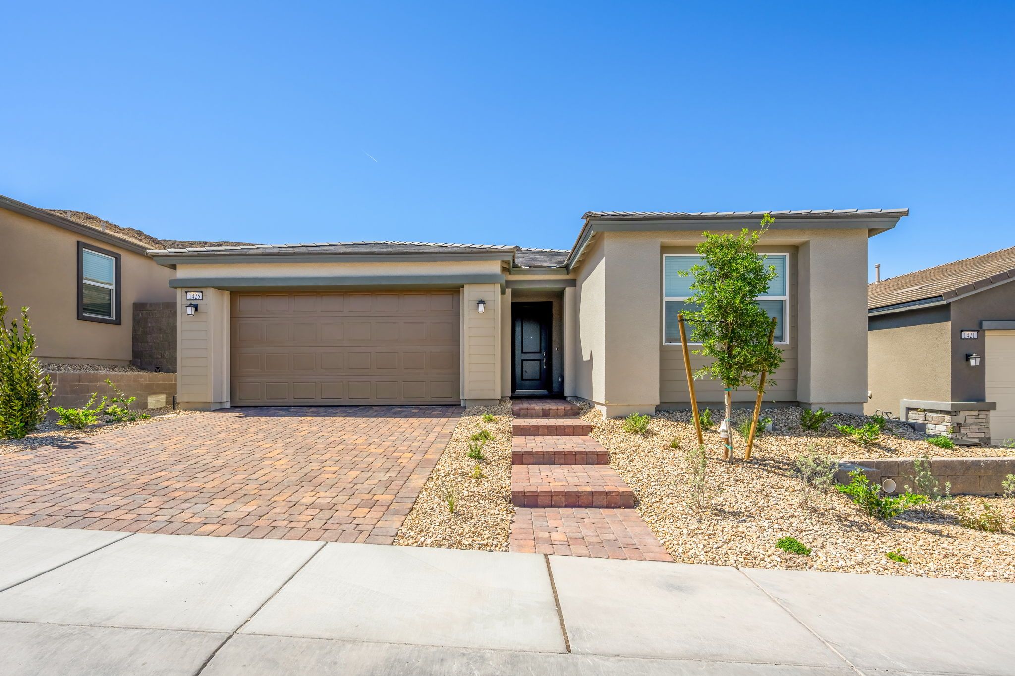 Exterior:1 web or mls Lennar  1425 Bianca Falls Dr  1