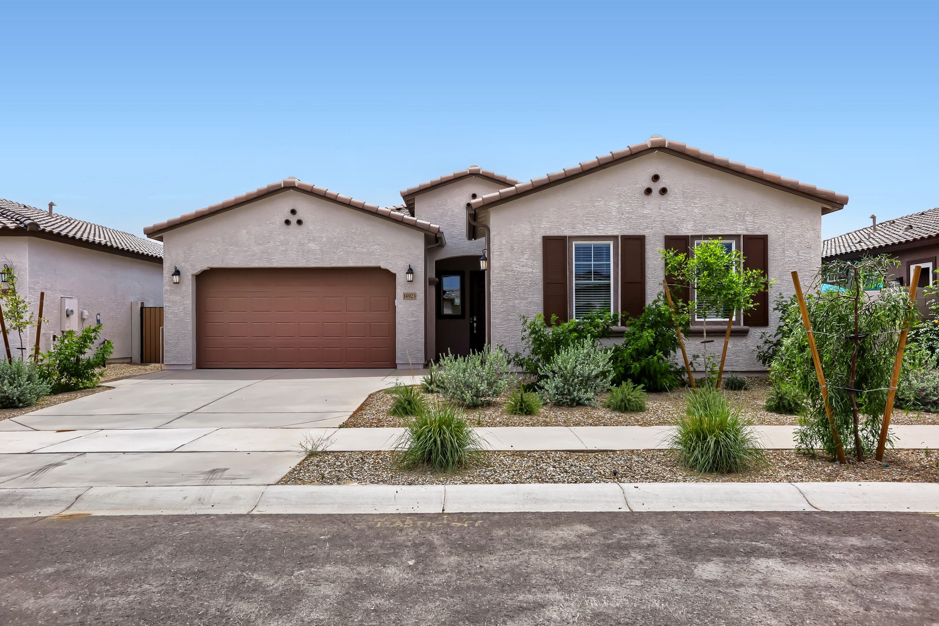 Exterior:14923 W GRAY FOX TRAIL Print Quality 001 01 Exterior Front