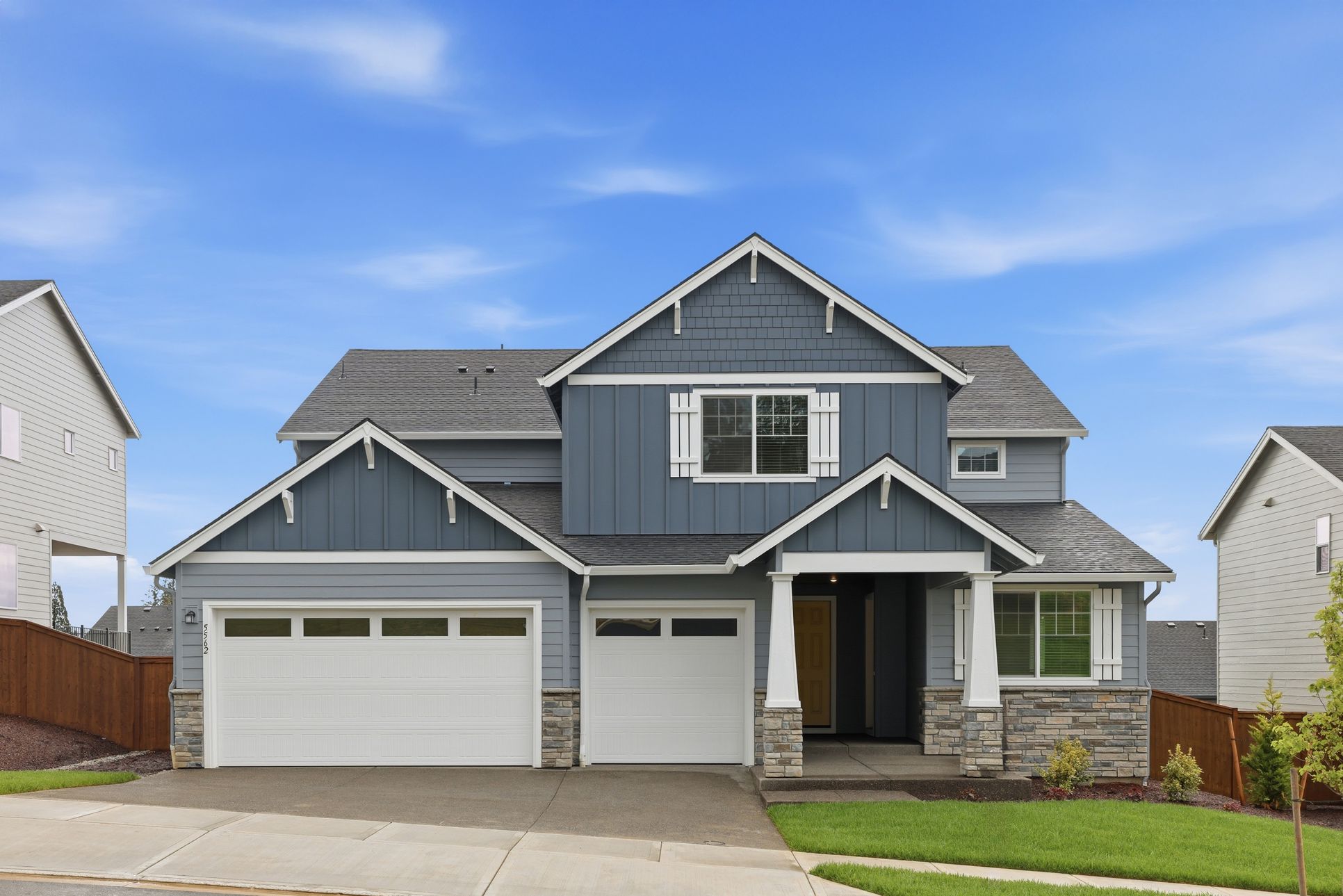 Exterior:Camasheights Windsor 1