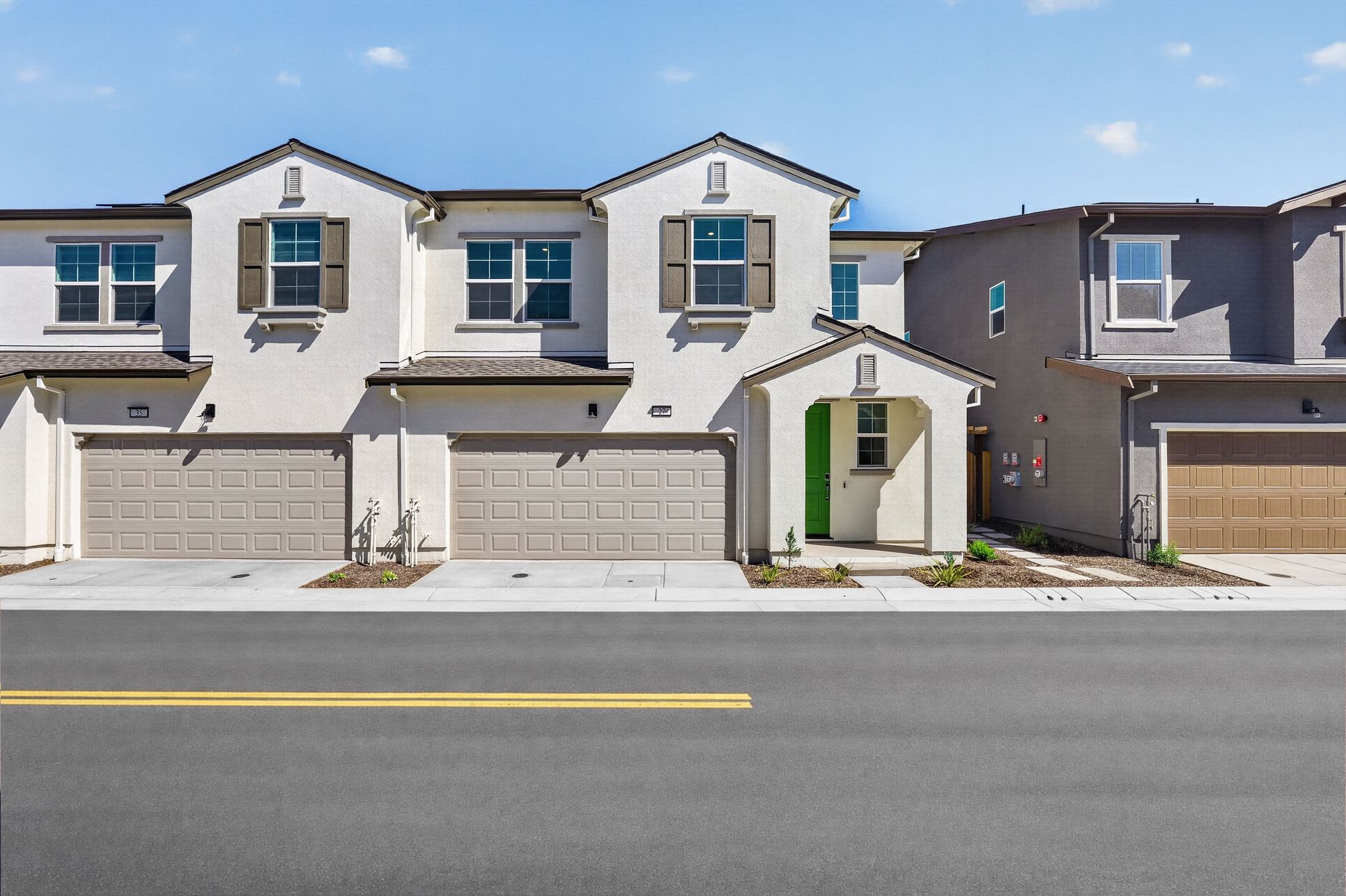 Exterior:Parson Place 2 1