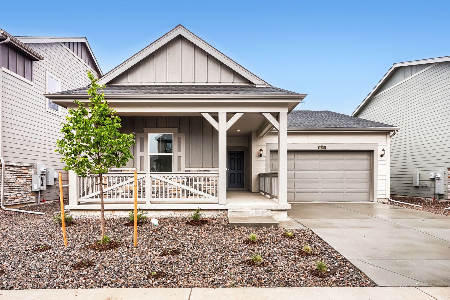 Exterior:45891 Mill Ave   Web Quality   001   01 Exterior Front