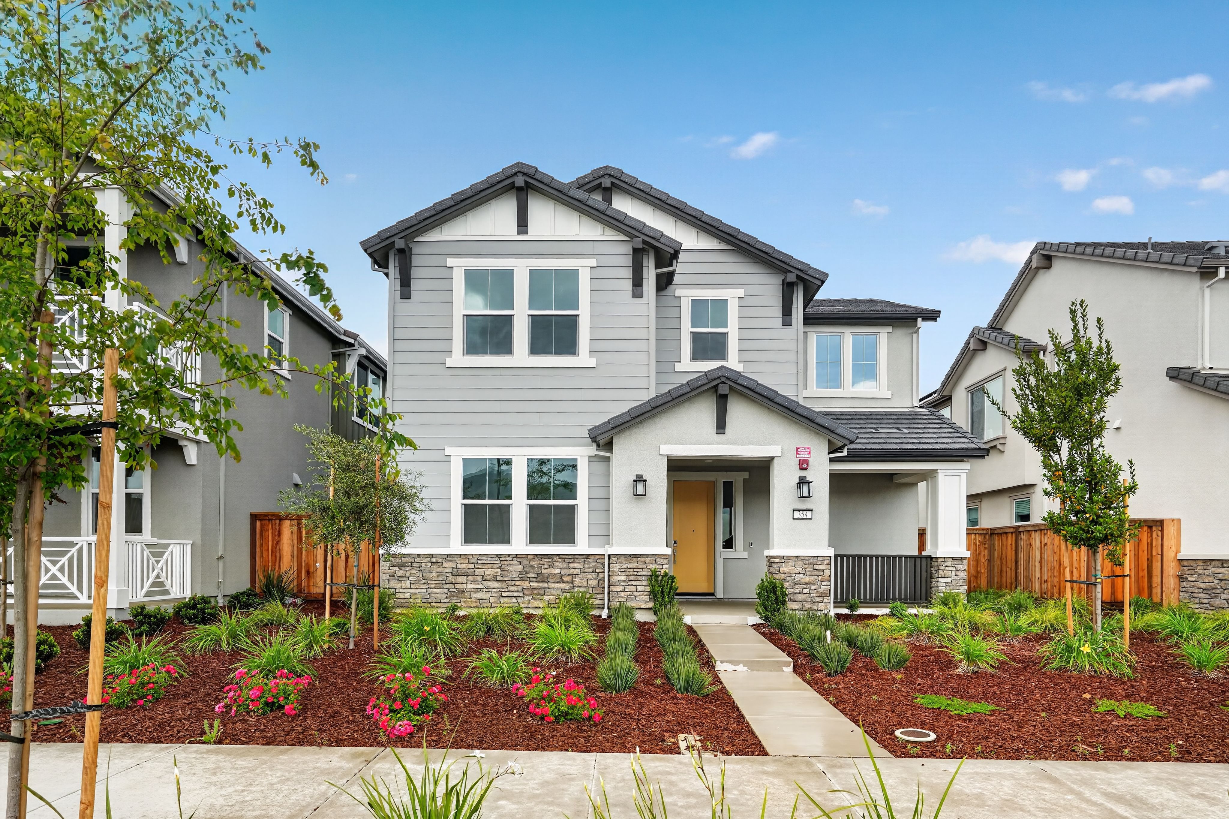 Exterior:Hawthorn Hills 2 1