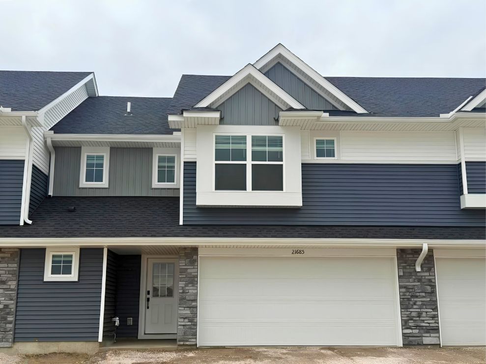 Exterior:Untitled design (4)