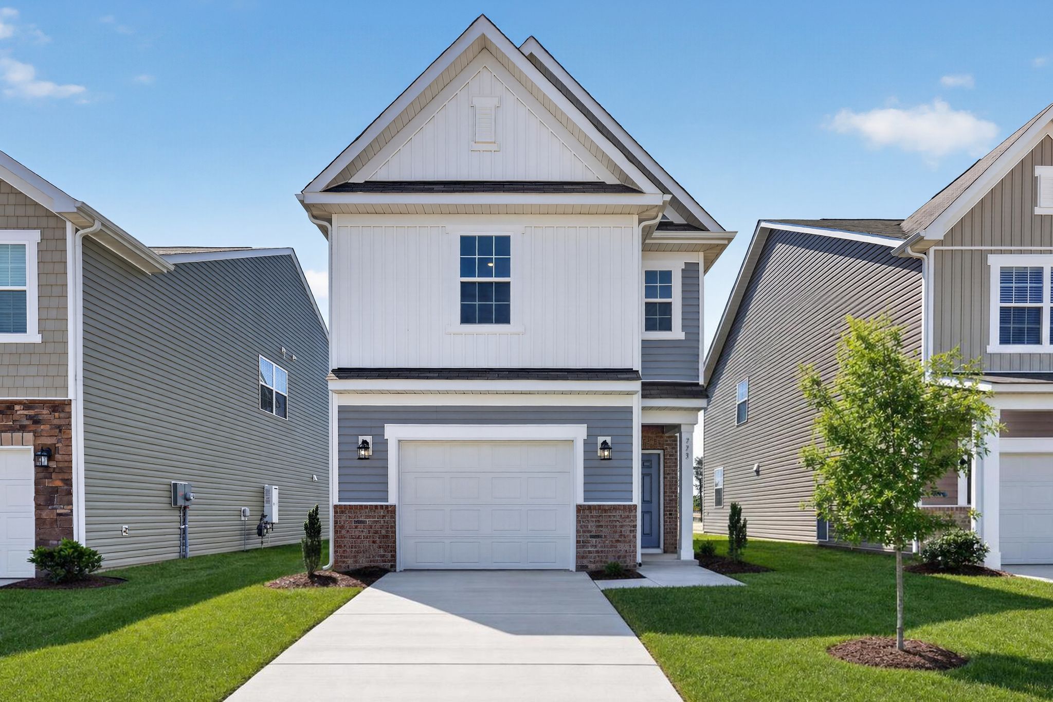 Exterior:Taylor Hill Midlands Lexington 1