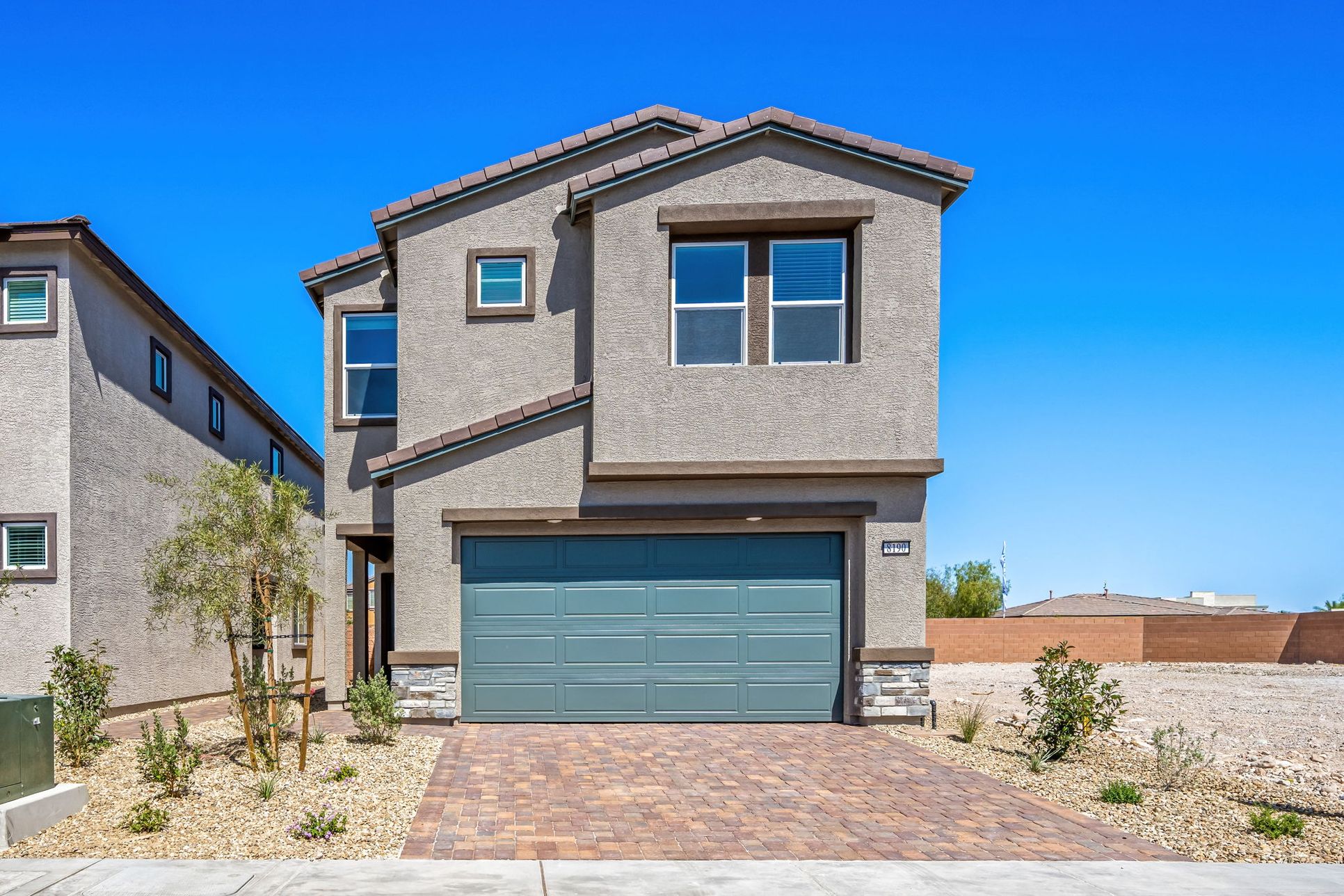 Exterior:1 web or mls Lennar 8190 Gusty Brook St 1