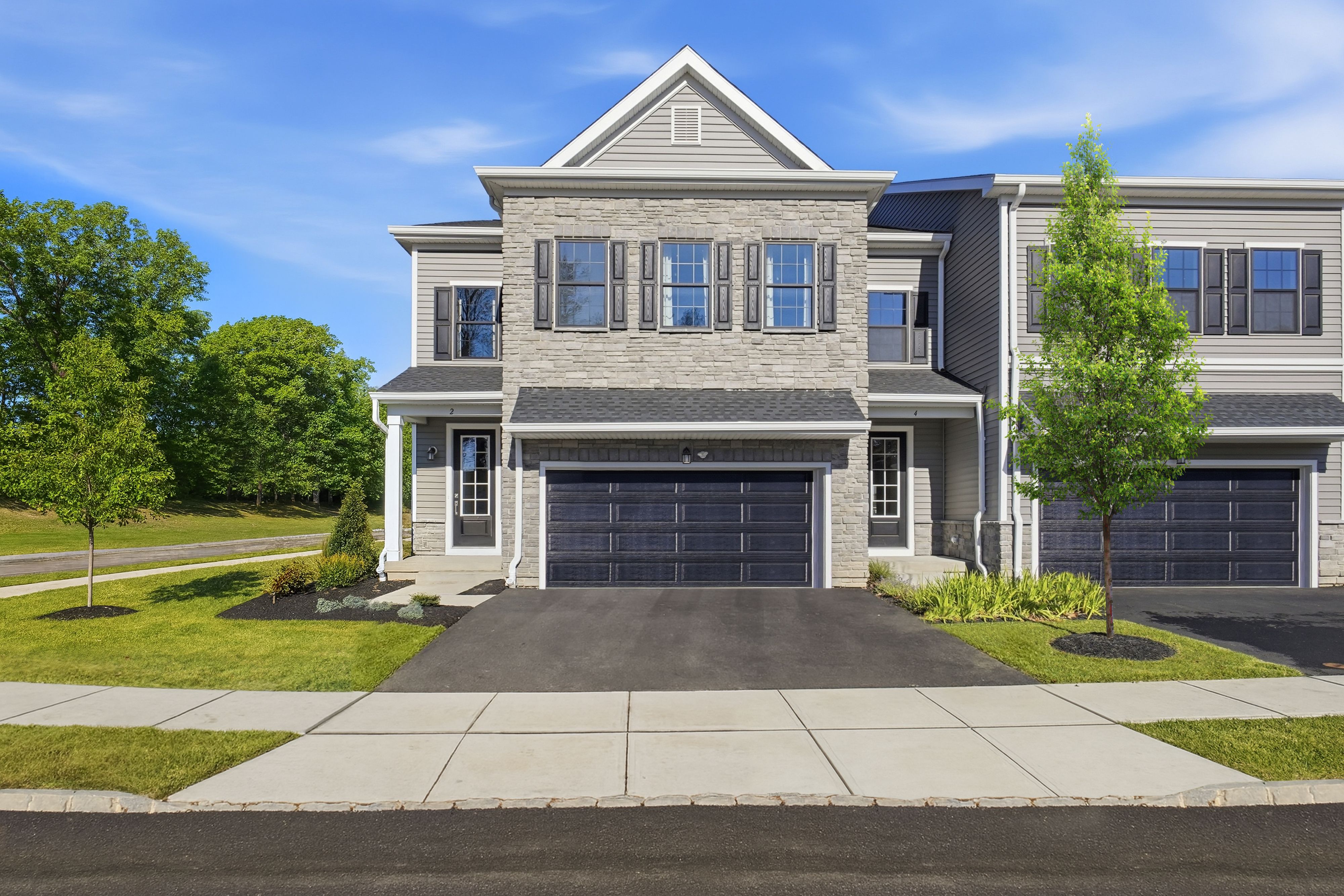 Exterior:Ridings Oakland Shaffer Exterior 3of4 (1)