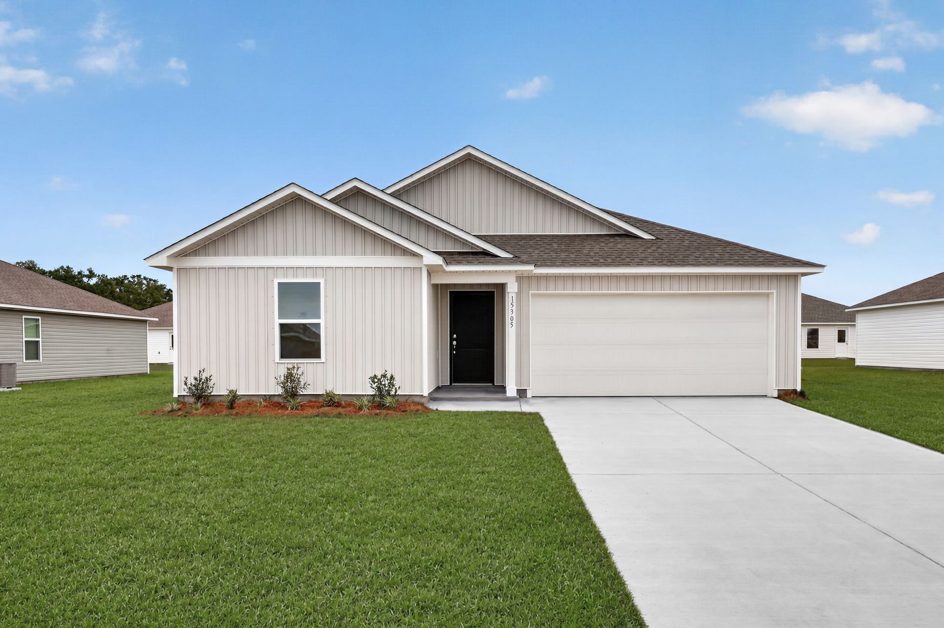 Exterior:Sarah Farms Mays51 1