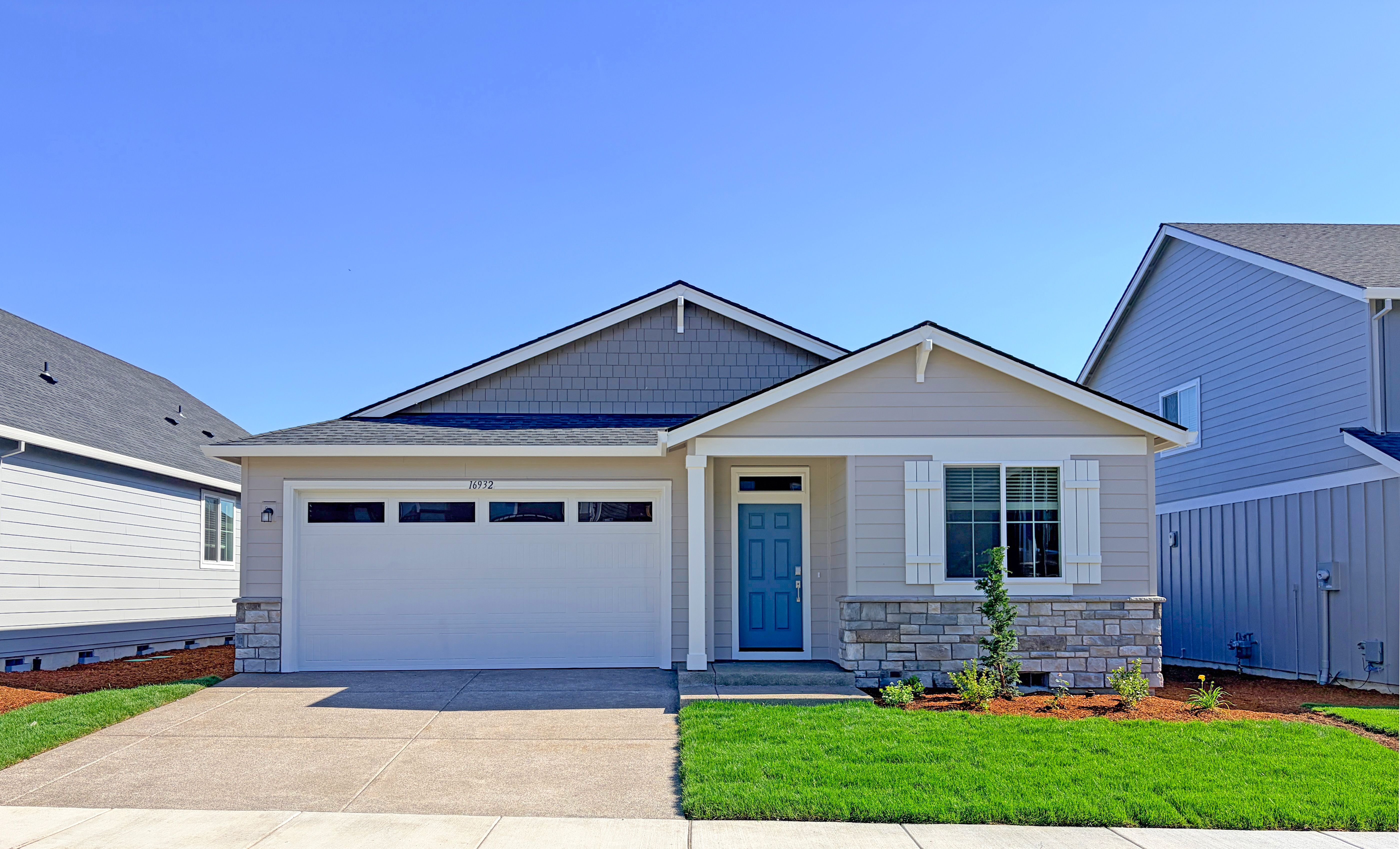 Exterior:Heightsat Cooper Mtn Ashley QMI H S130 Exterior
