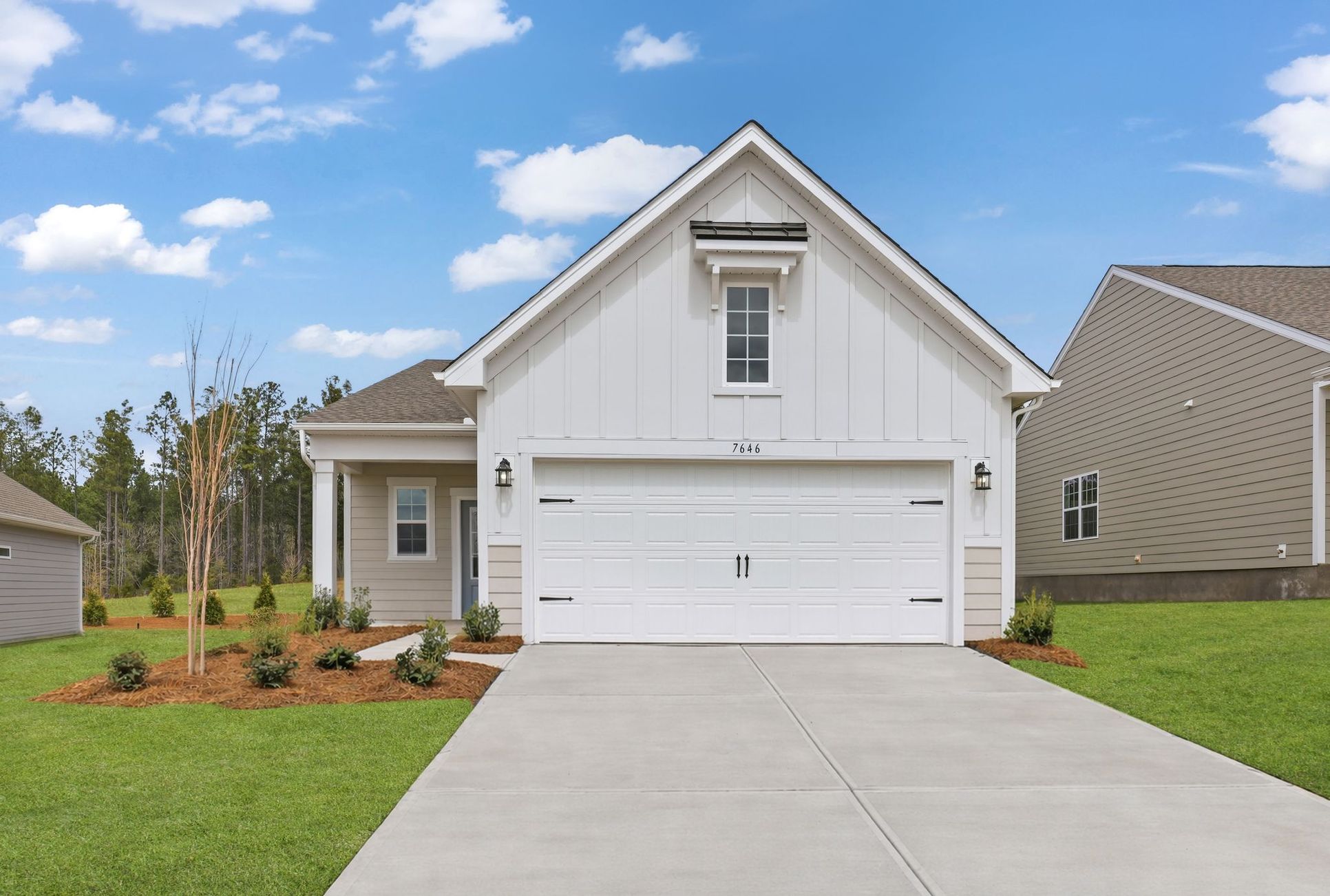 Exterior:Roselyn Orchards Blush II 1