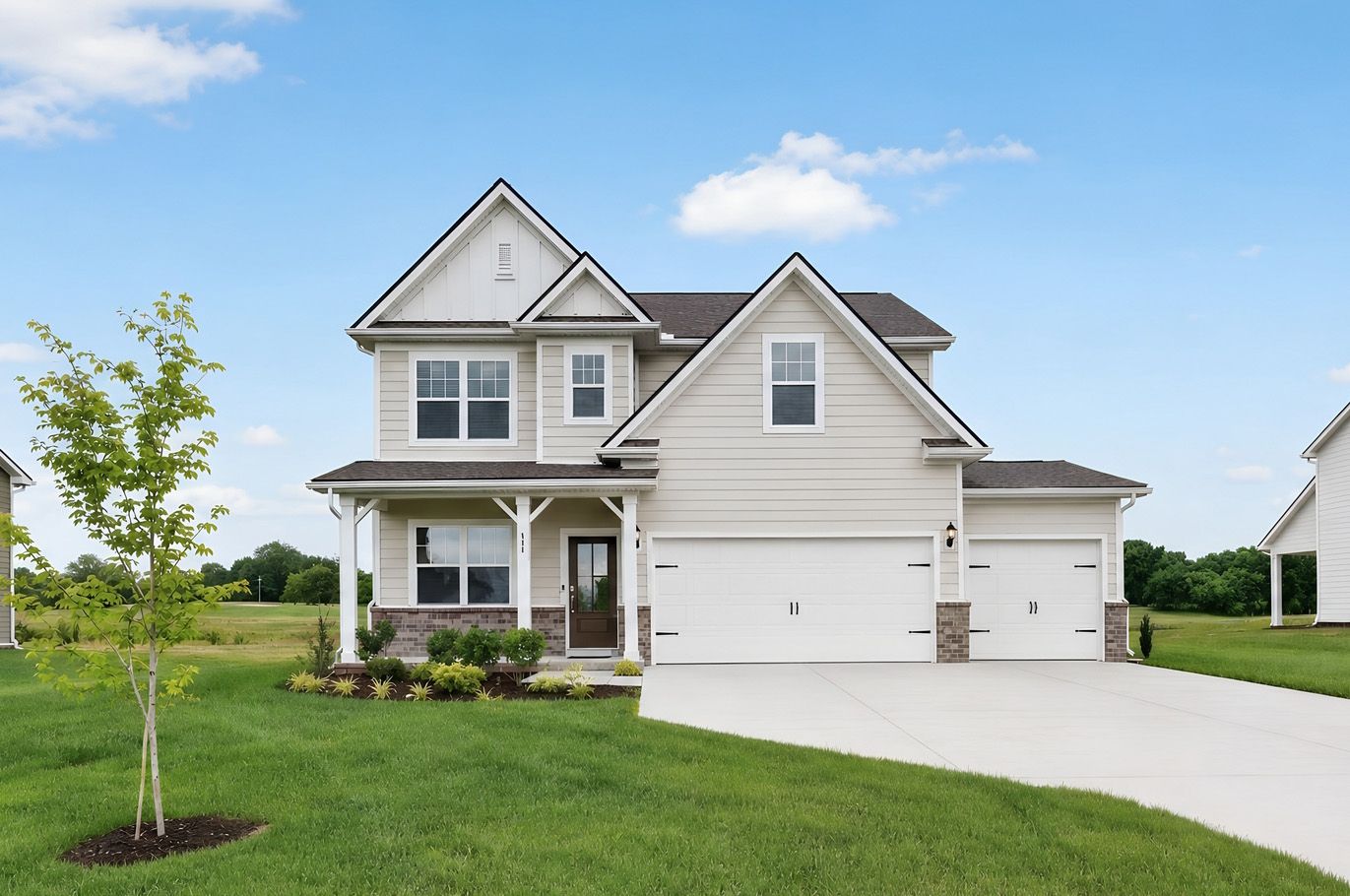 Exterior:Dillon Pointe Hamilton101 Crop
