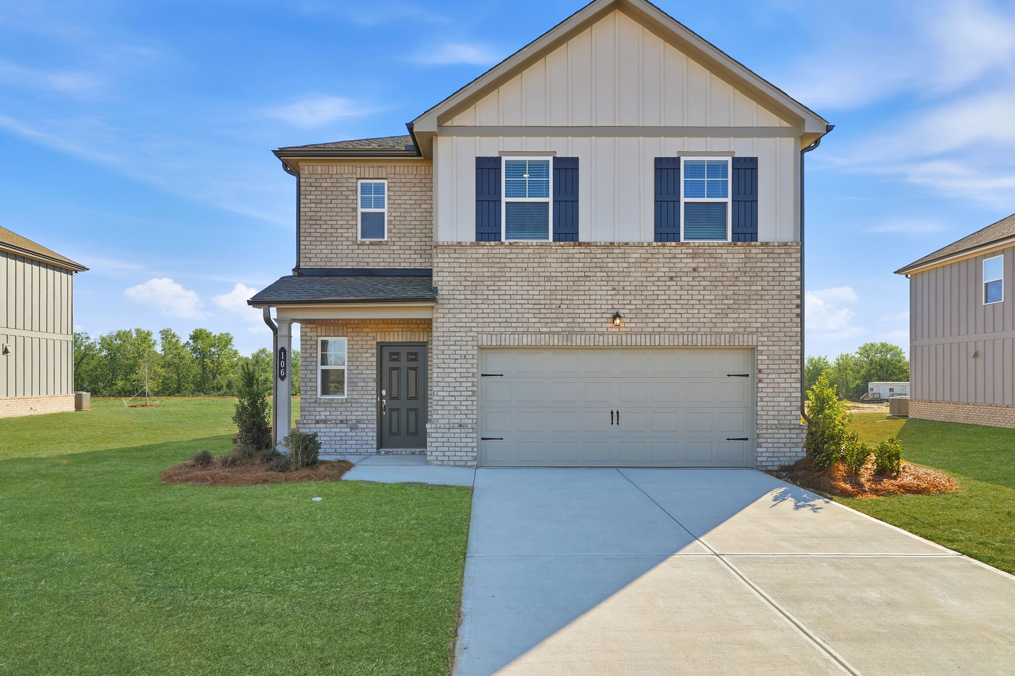 Exterior:Fields Planters Ridge Biltmoor 2