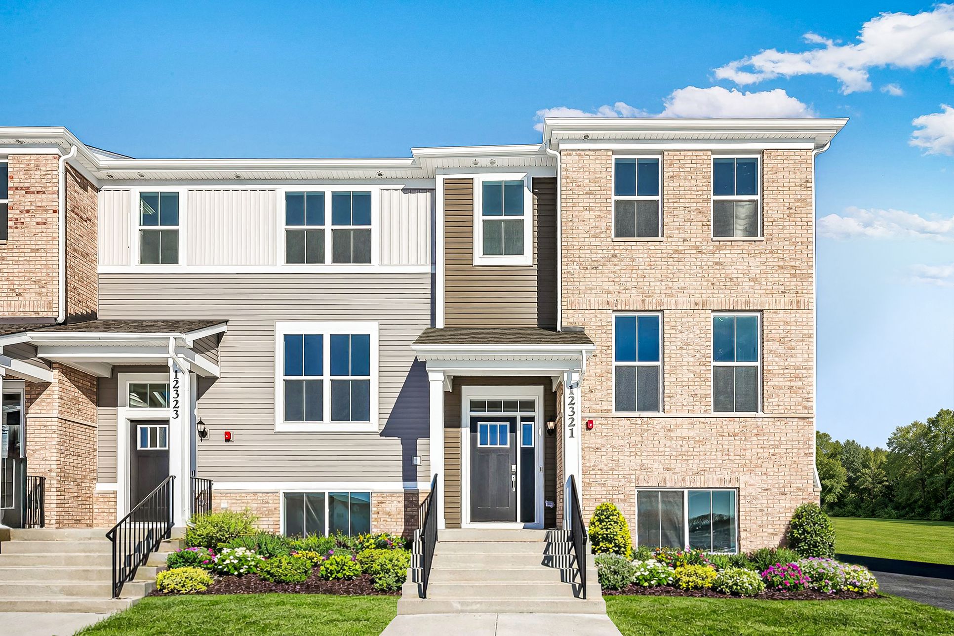 Exterior:Regency Square Urban Chatham 1 (2)
