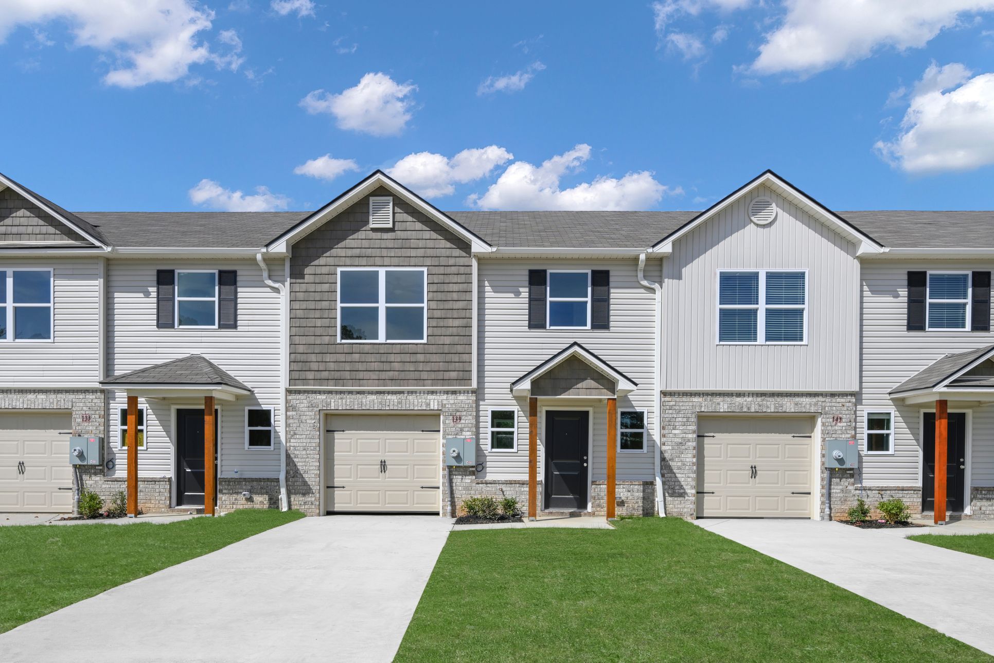 Exterior:Driftwood Townhomes RC Belmont 1 (9)