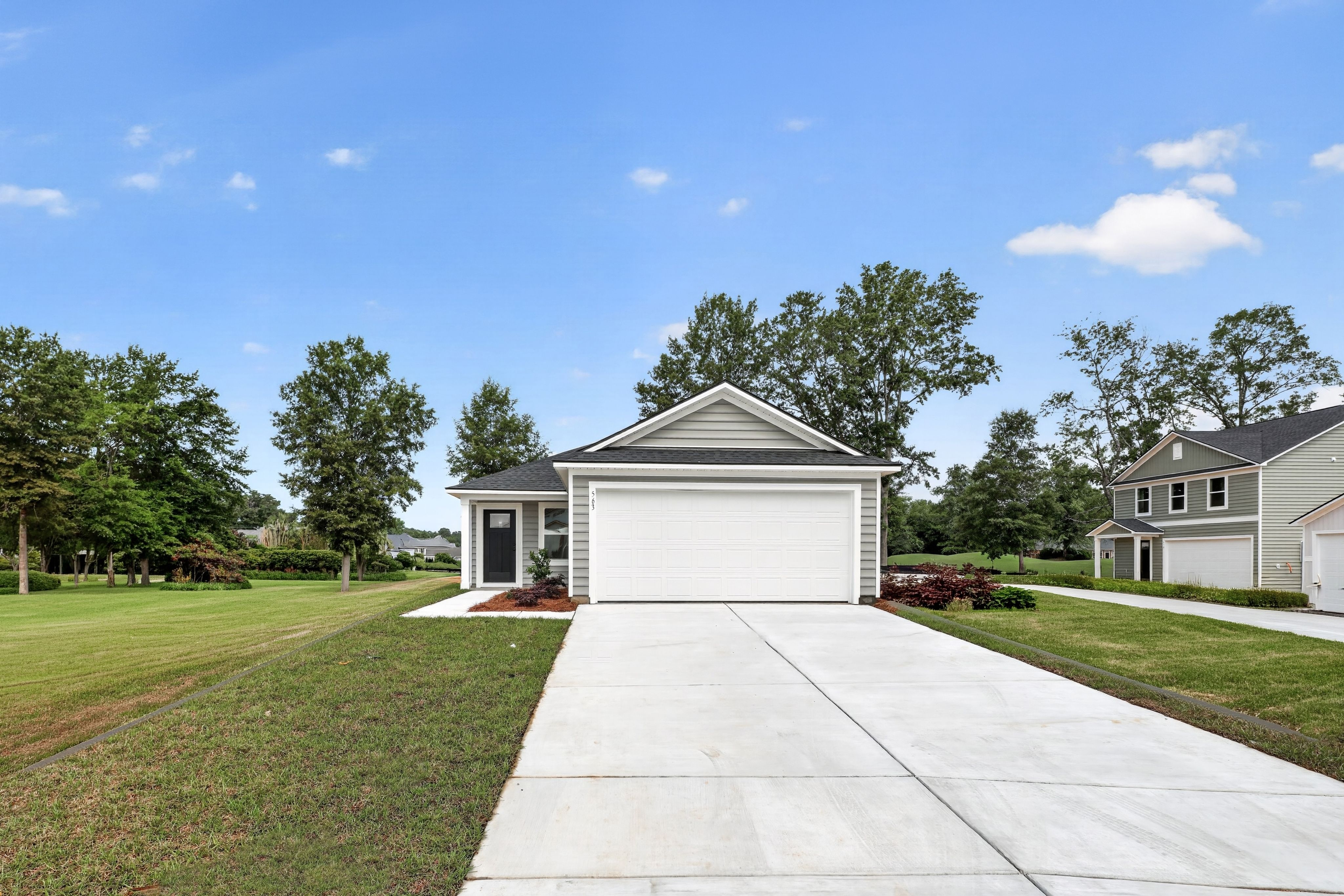 Exterior:Brookshire IDLEWOOD 7