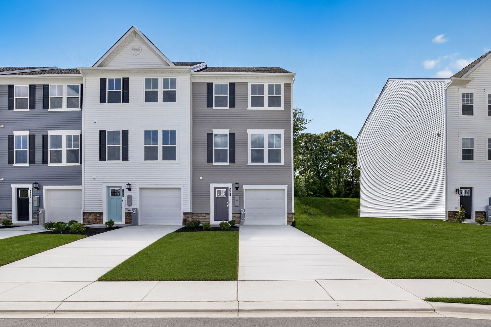 Exterior:Magnolia Landing Tydings IIFL Exterior 1of4