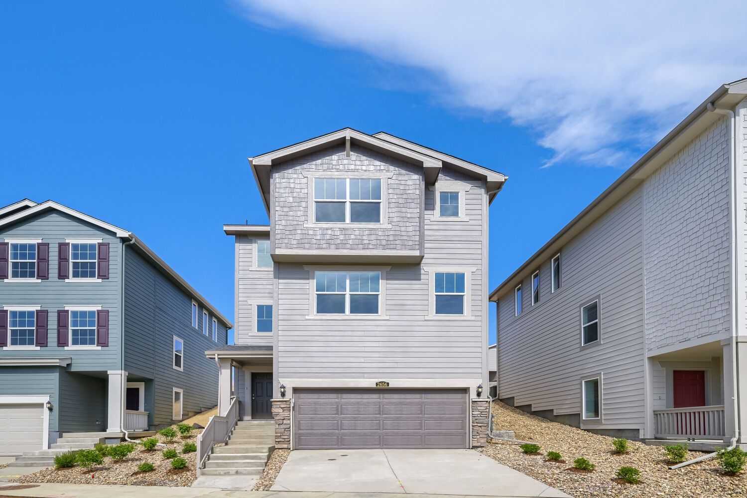 Exterior:2656 Lower Crags Pt Web Quality 001 01 Exterior Front