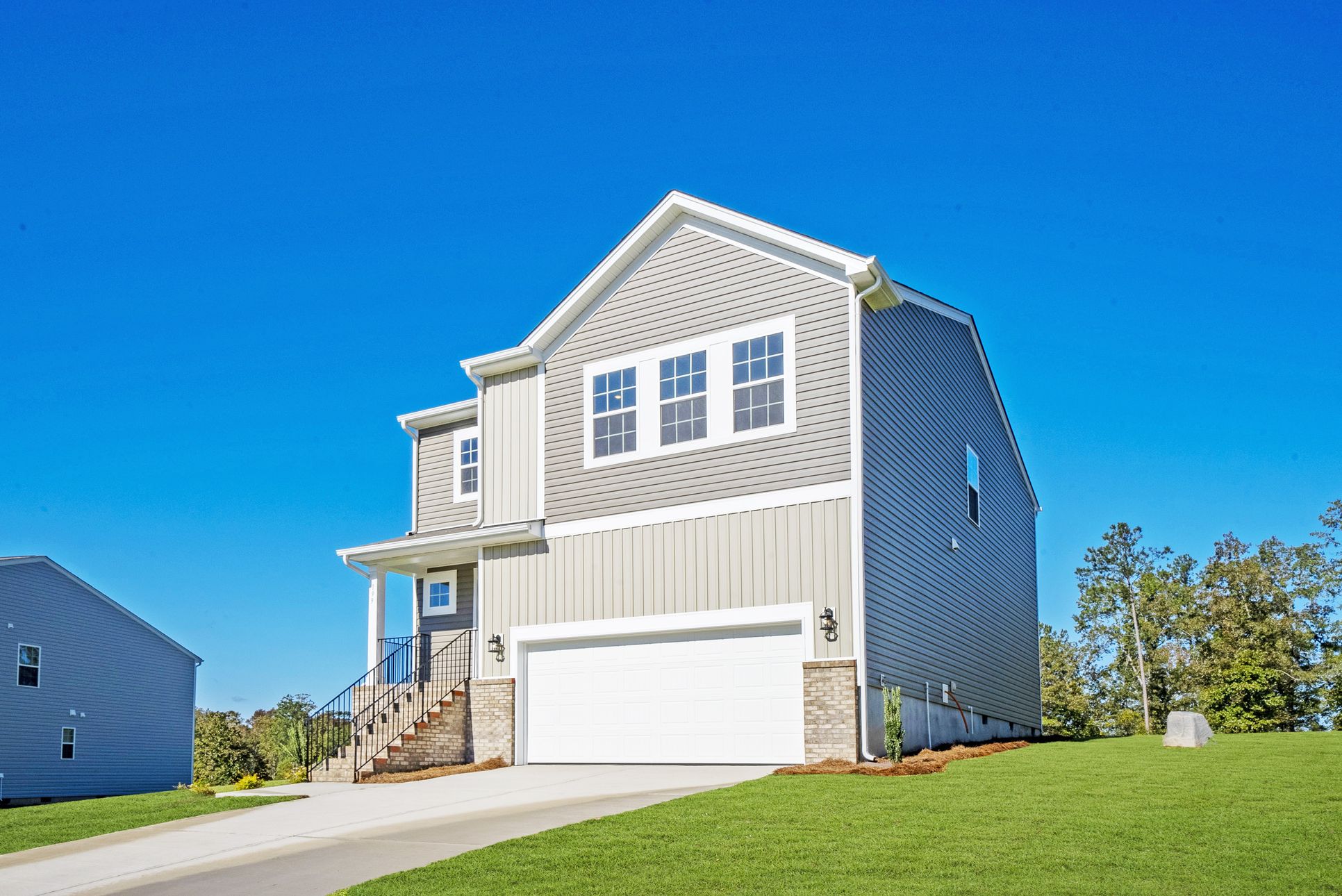 Exterior:42 Raglins Creek