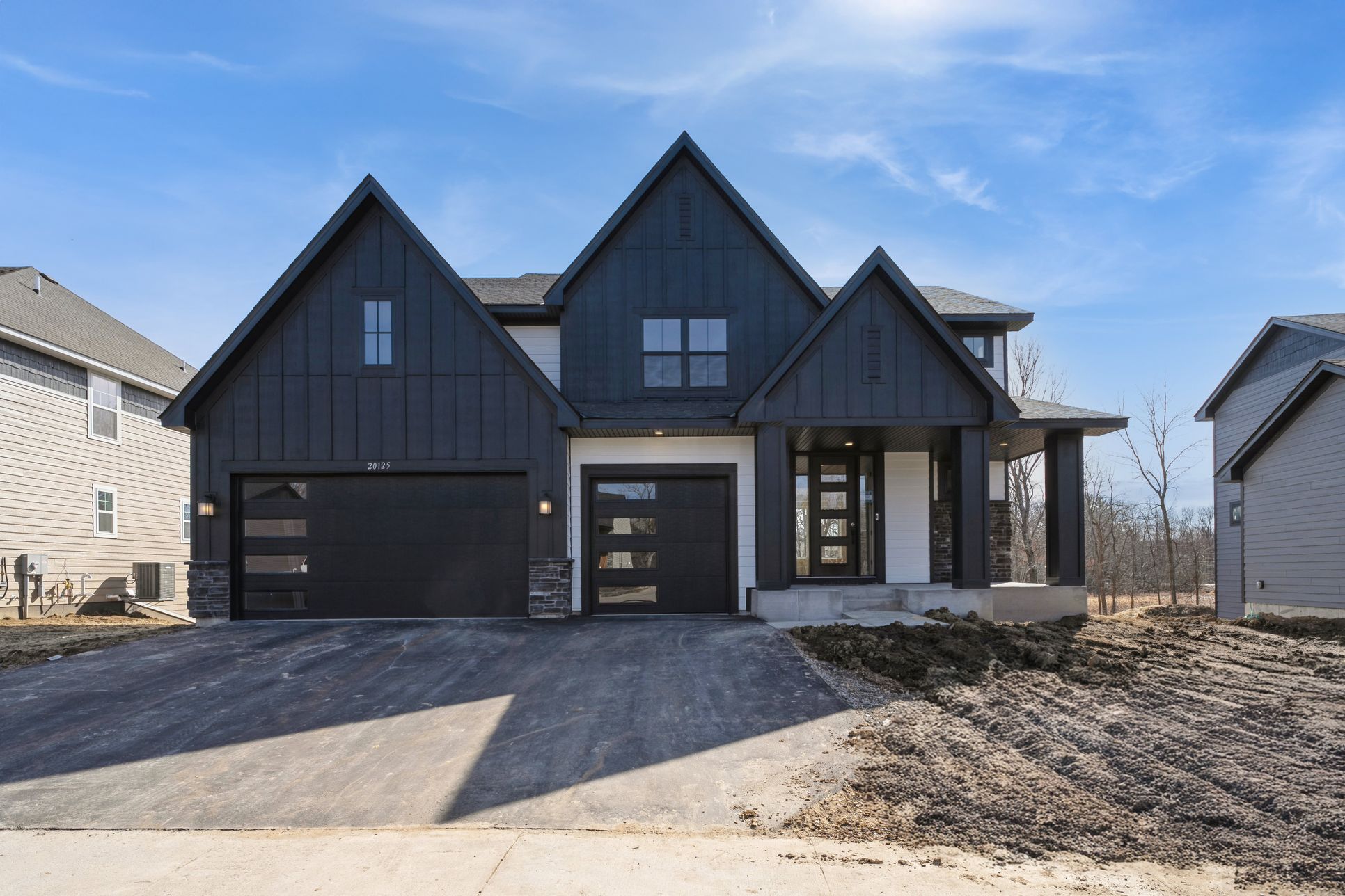 Exterior:01 2012563rd Ave 2001 Hi Res copy