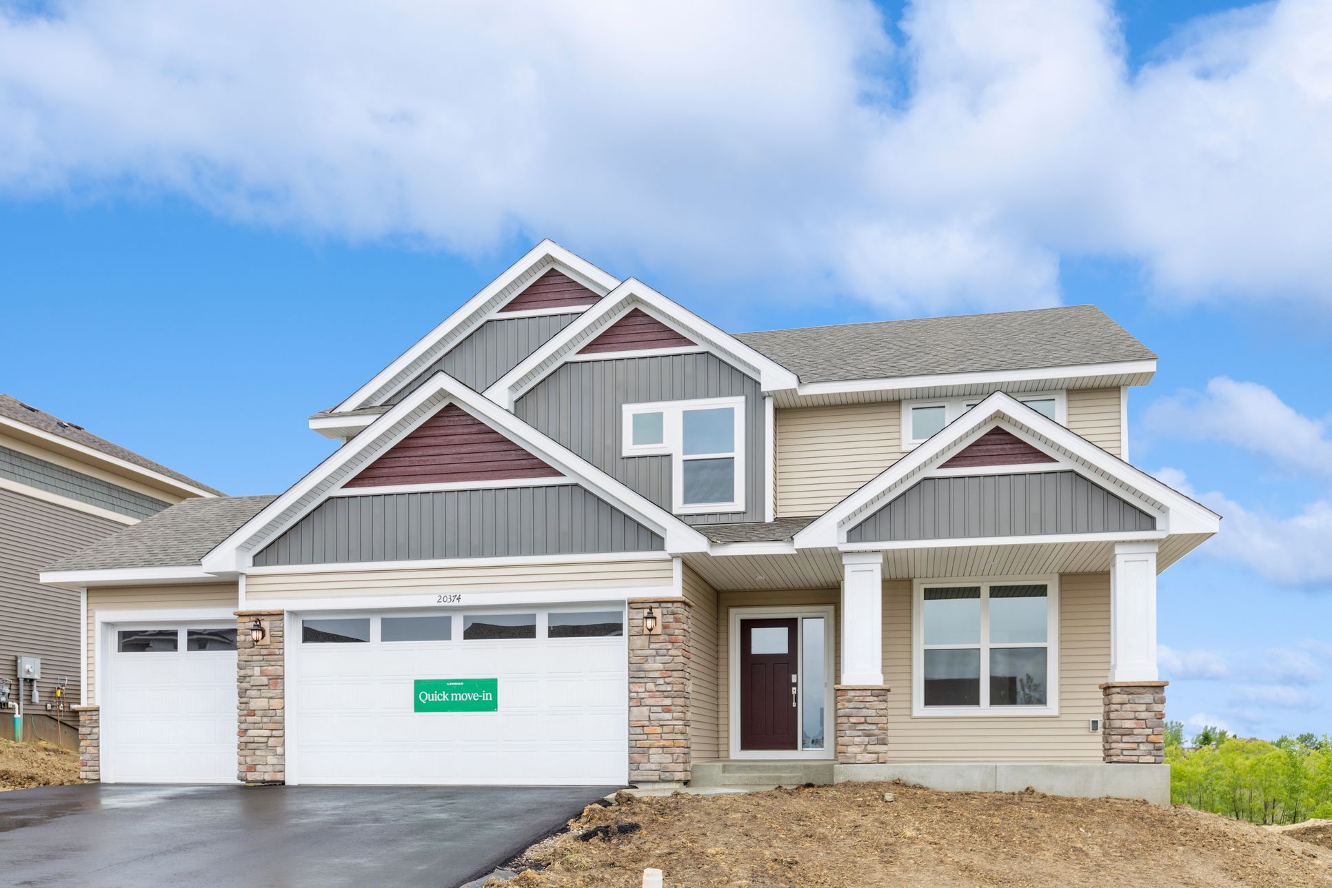 Exterior:01 20374 Gallifrey Wy 300 Front View Hi Res