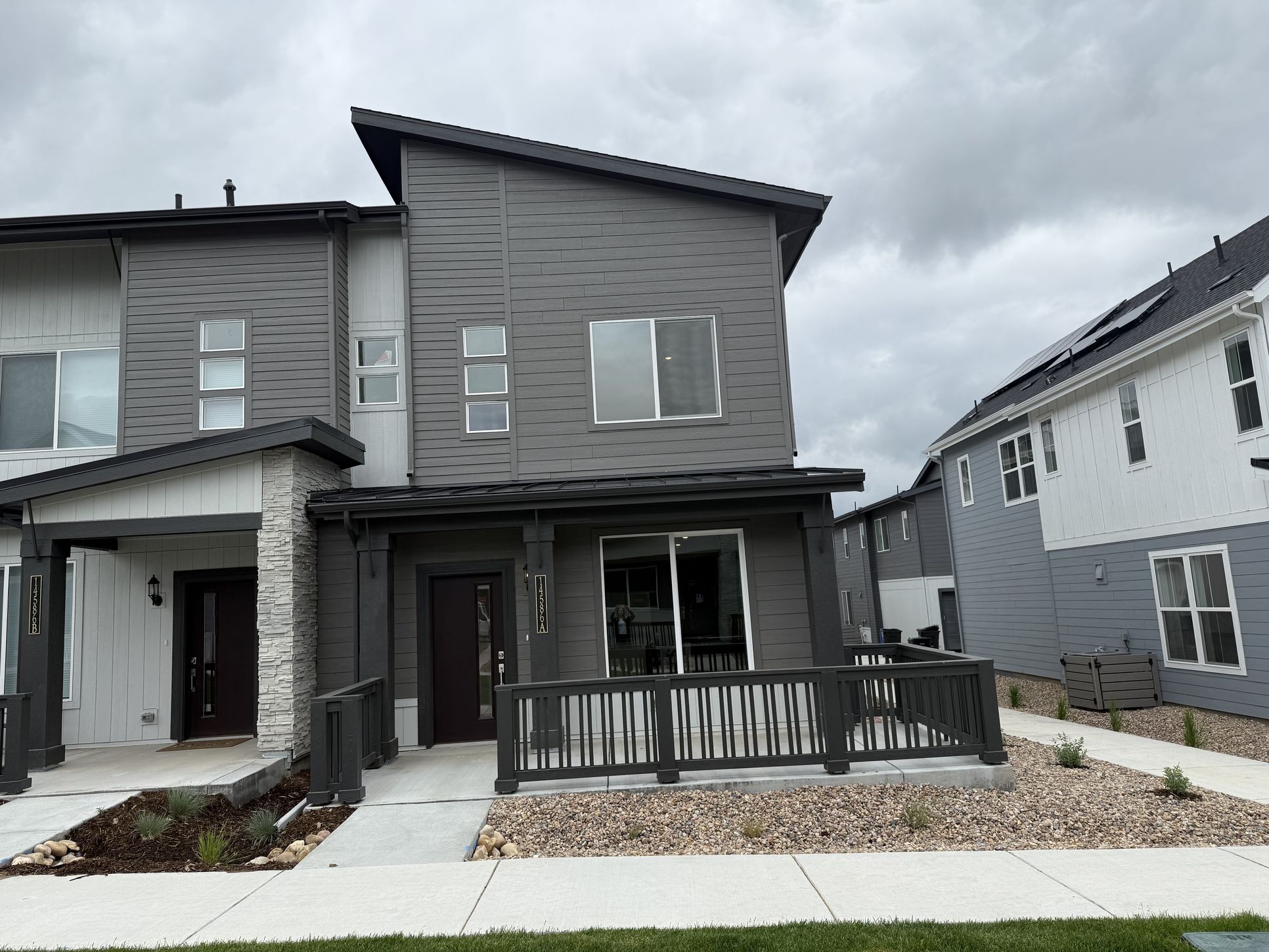 Exterior:14586 W 91st Ave, Unit A Exterior Front