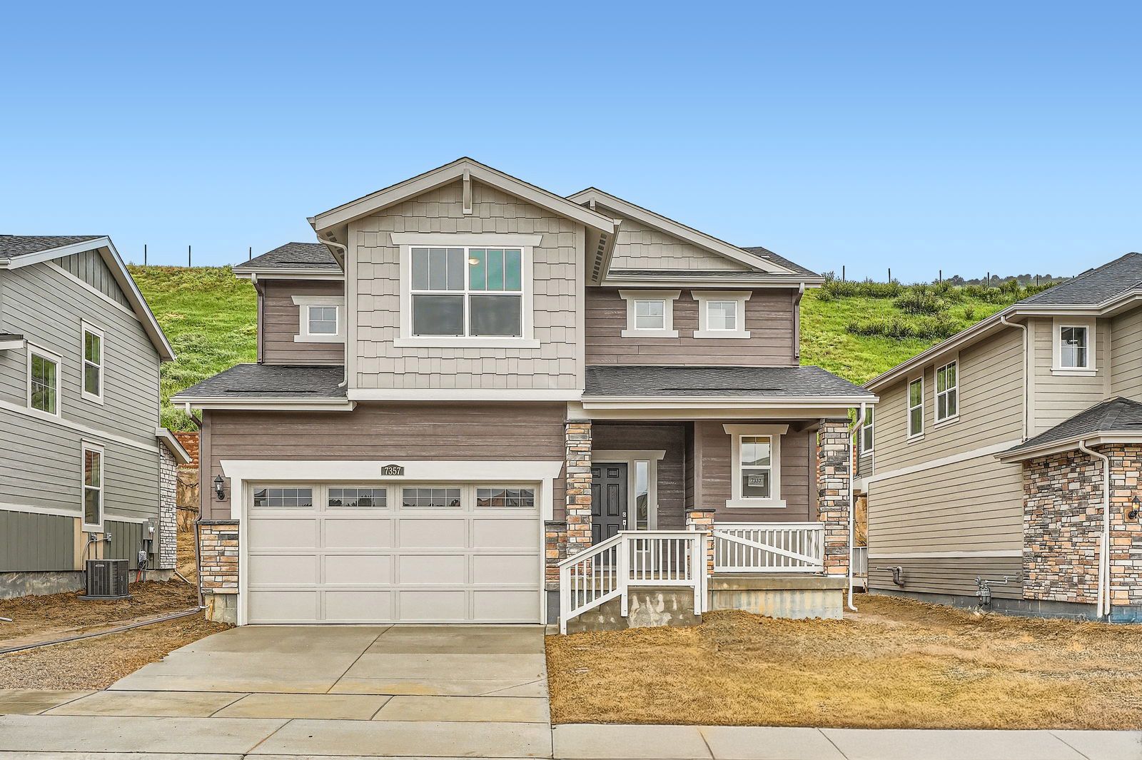 Exterior:7357 S Yank Ct Exterior Front