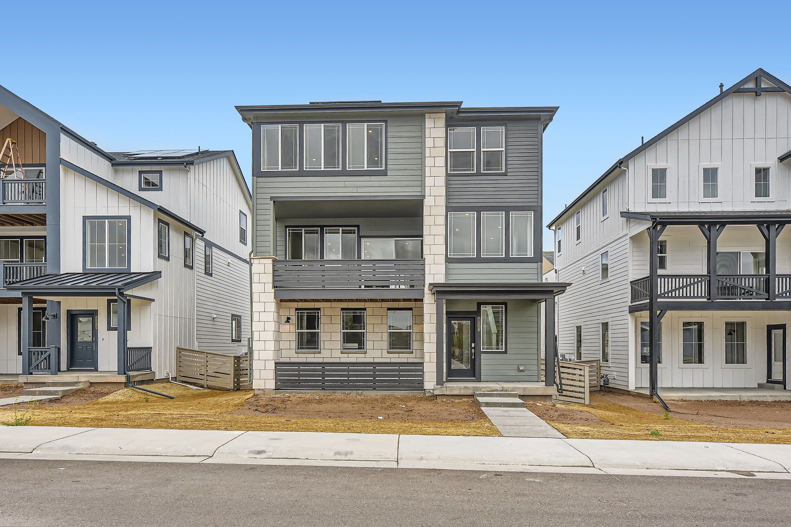Exterior:7308 Waterleaf Trl Exterior Front