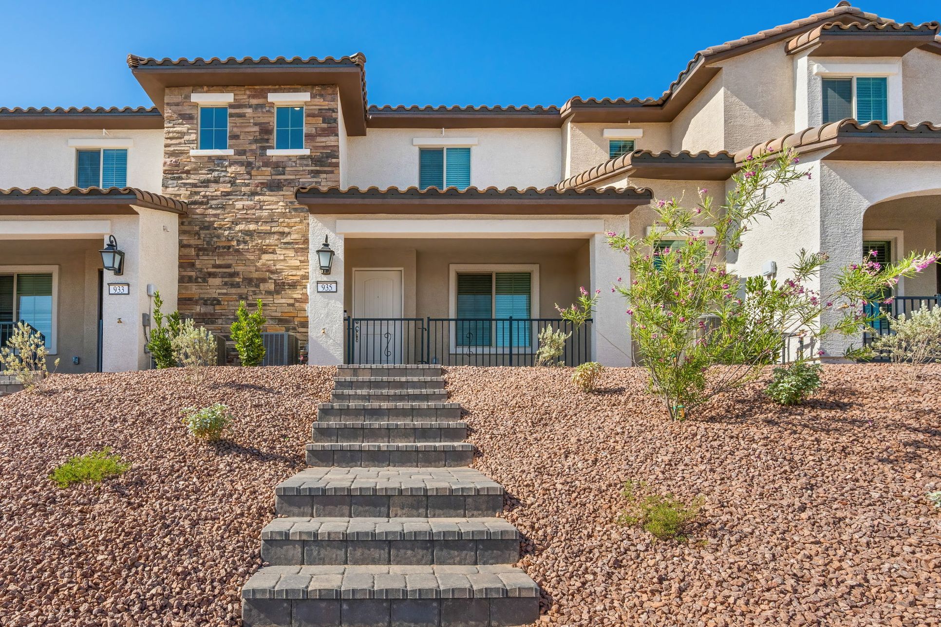 Exterior:Serenity Place Cadence Alma Exterior