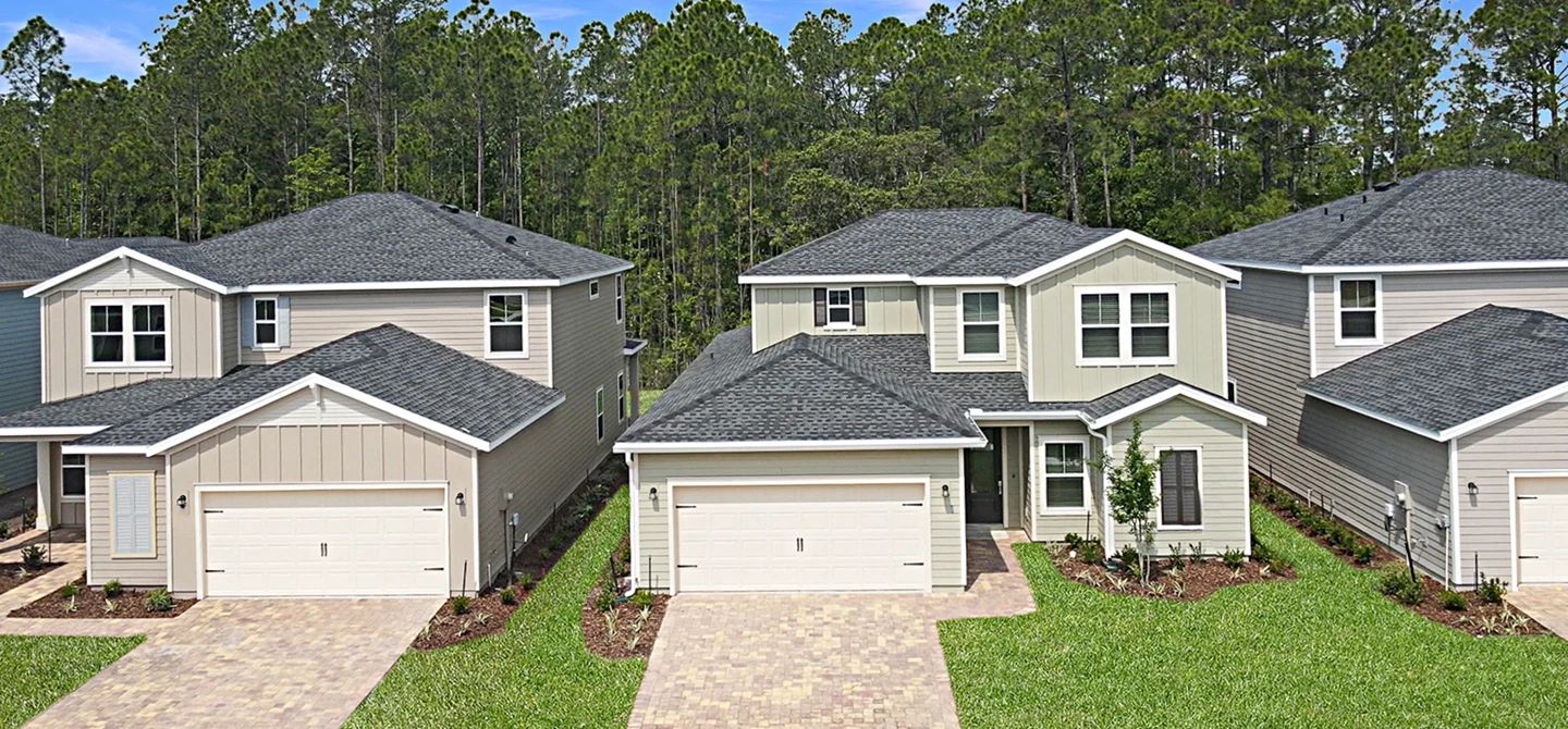 Russell Retreat Streetscape