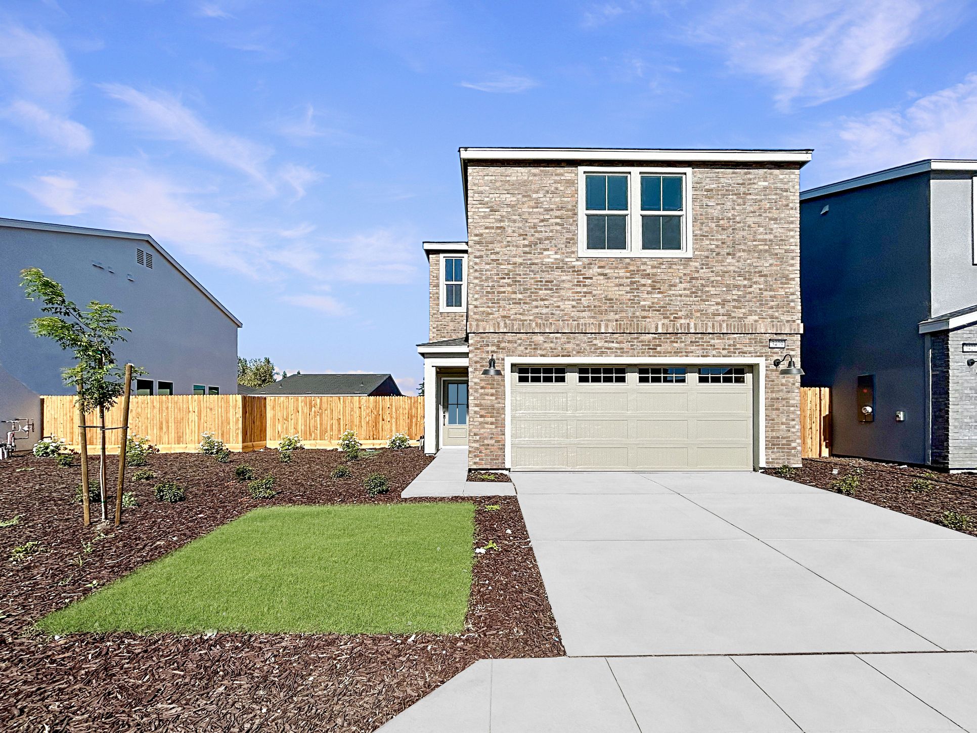 Exterior:20250618 161126213 i OS