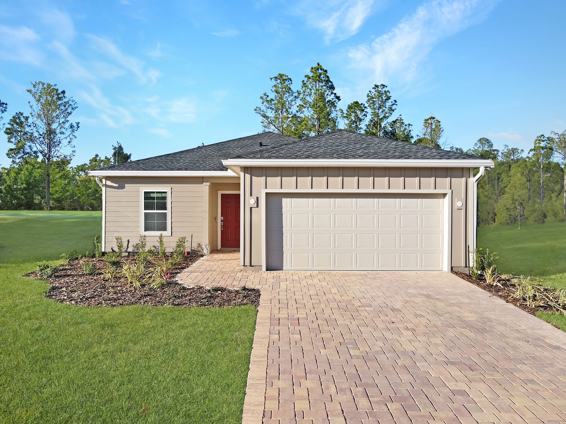 Exterior:St Augustine Lakes Halle II HB 2of3