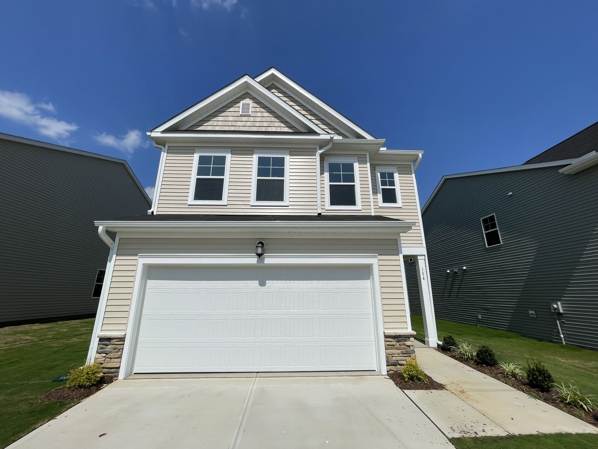 Exterior:IMG 2922