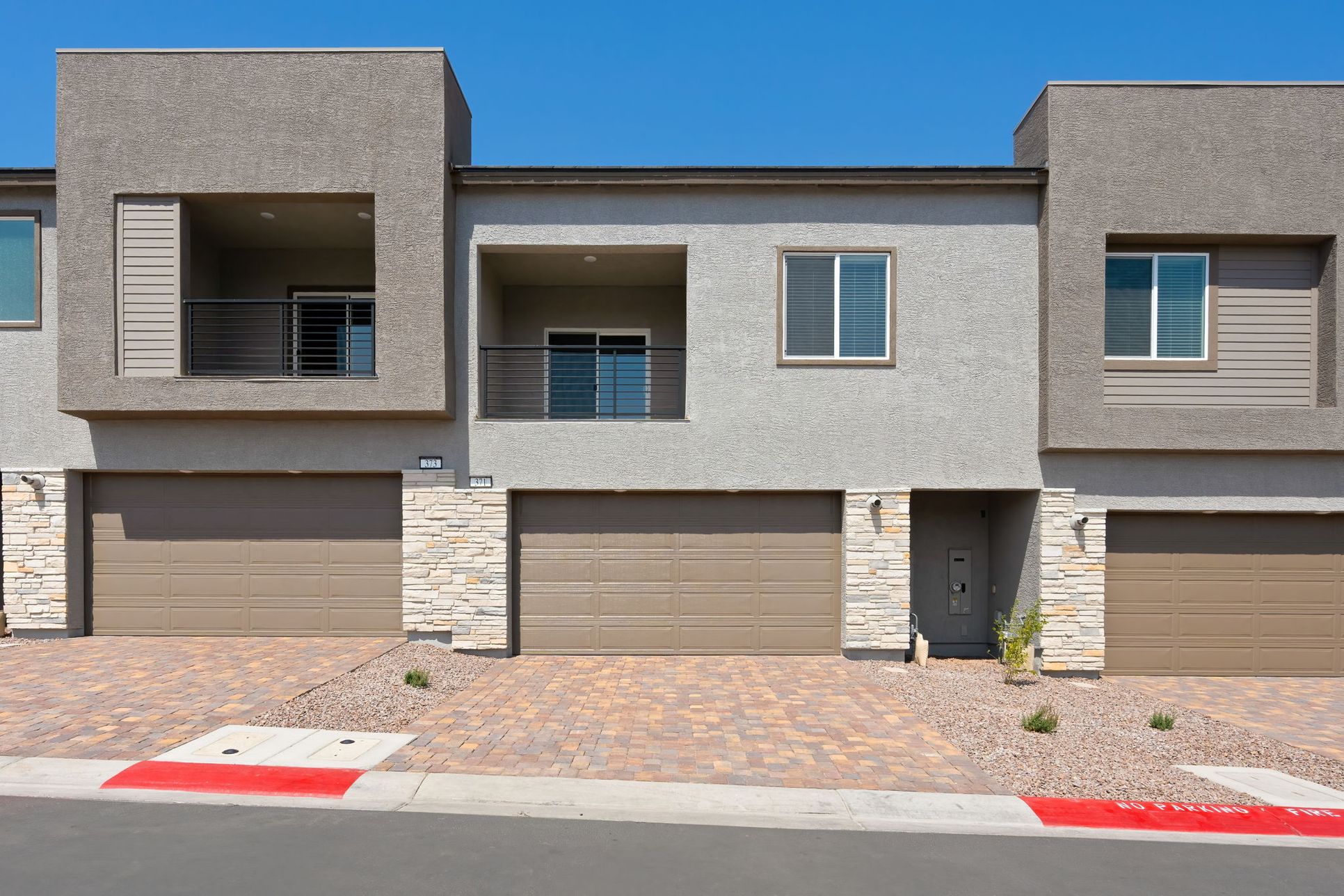 Exterior:Black Mountain Ranch Highpointe Ramsey Exterior
