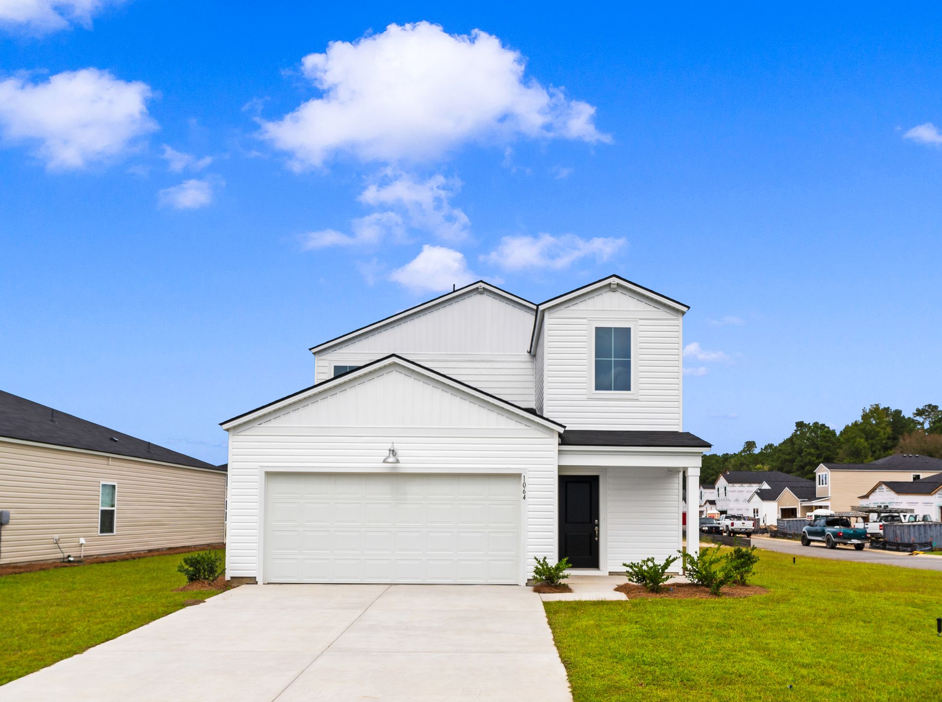 Exterior:Columbia White
