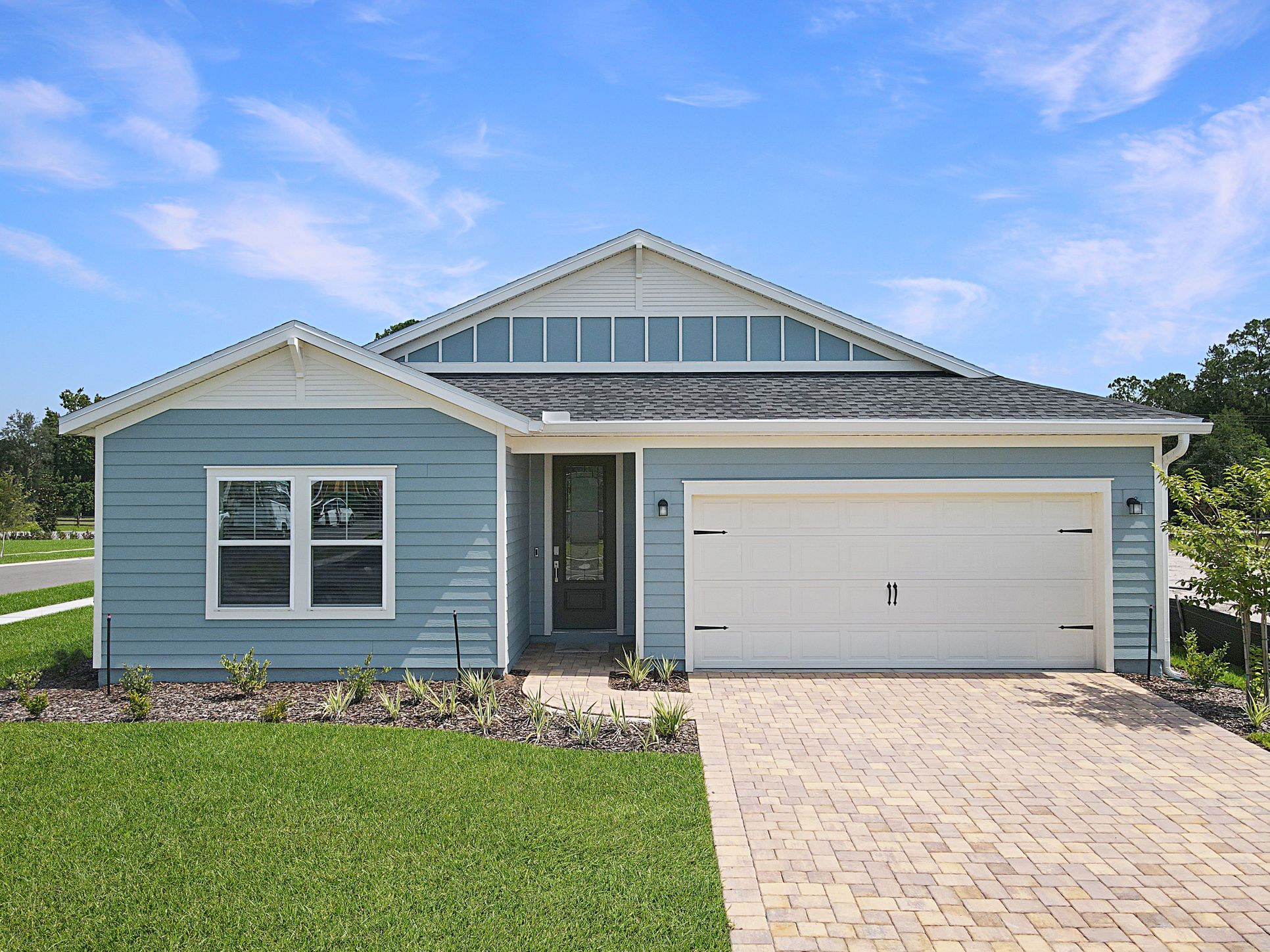 Exterior:Russell Retreat Abaco II HB 2of2 (1)