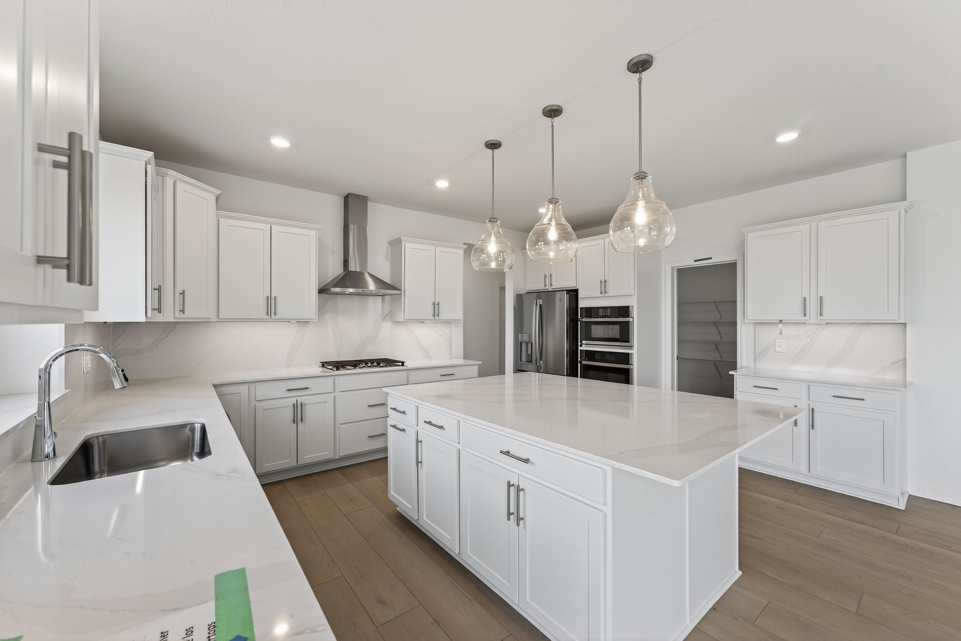 Interior:016 6759 Tamarack Ln 46