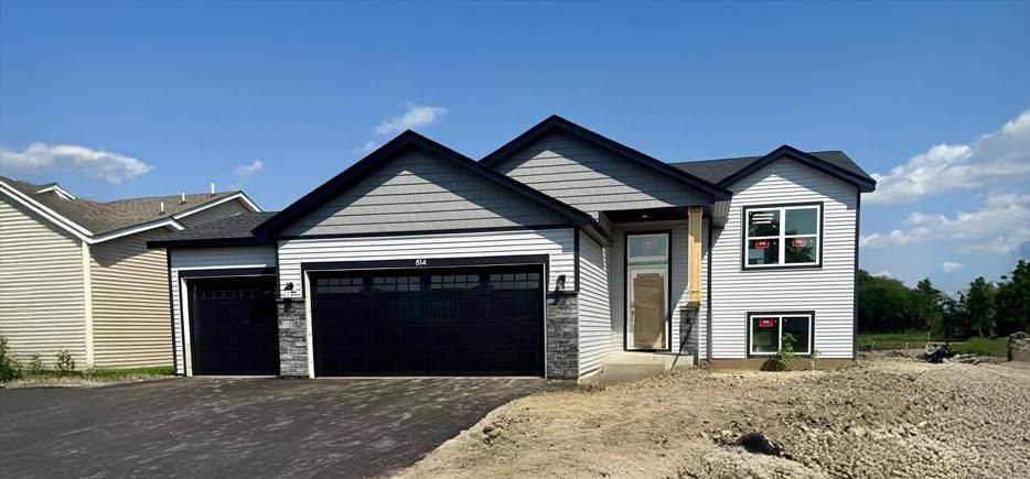 Exterior:1c4beaa2 4611 413f 8fa3 8be6cbeb5cd4