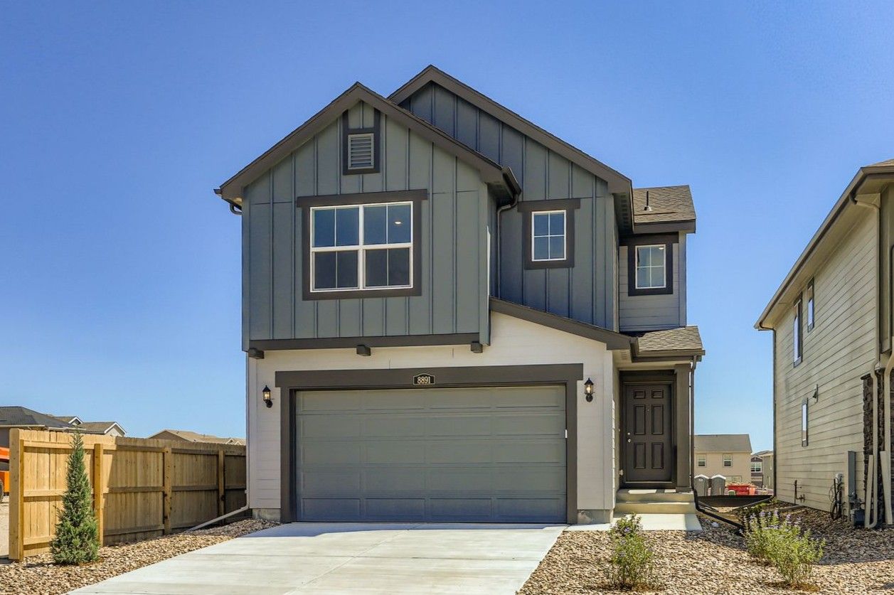 Exterior:8891 Blue Feather Lp Exterior Front