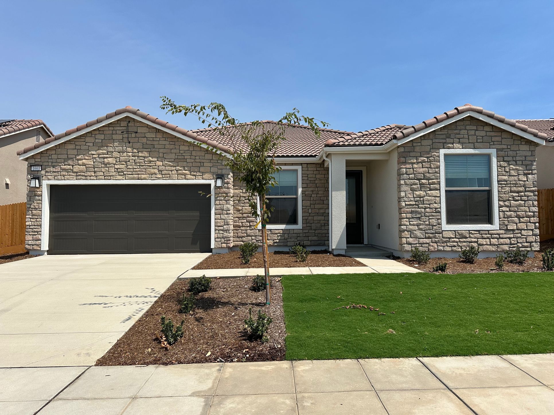 Exterior:Untitled design   2025 08 28 T145126 923