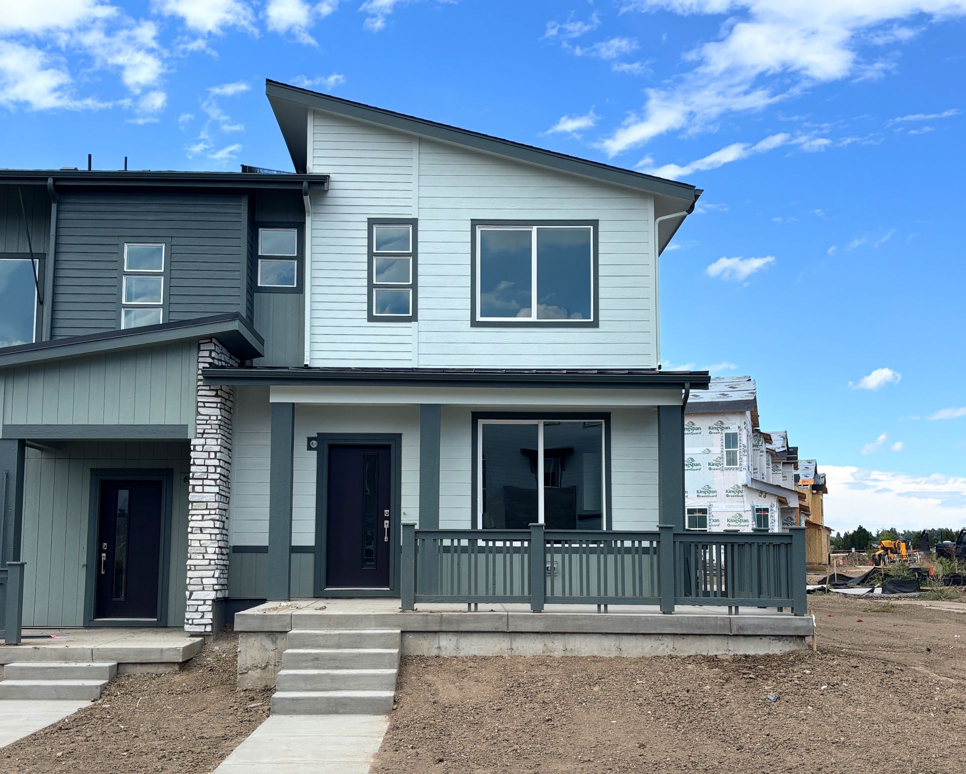 Exterior:16747 E Irwin Ave