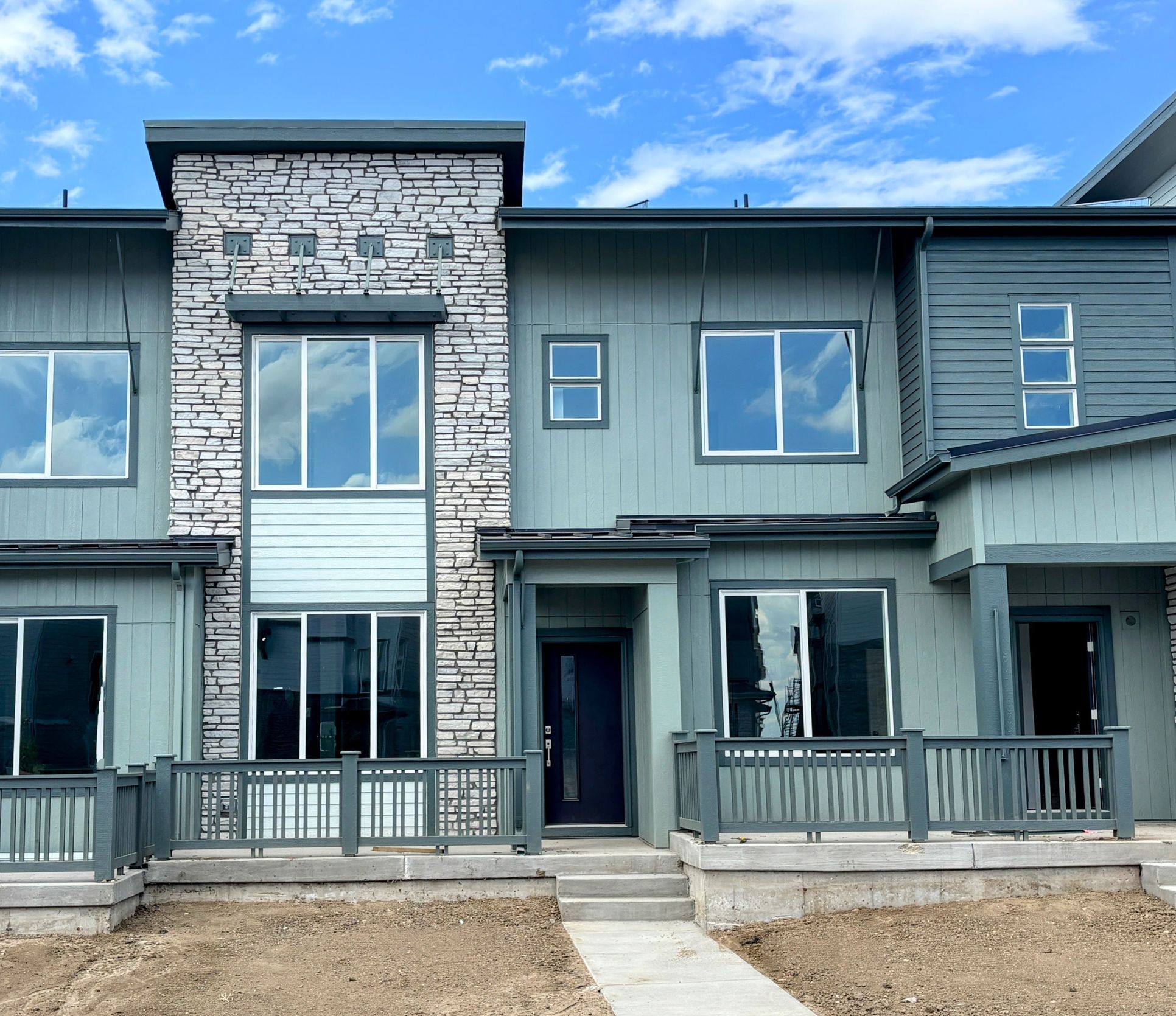 Exterior:16735 E Irwin Ave