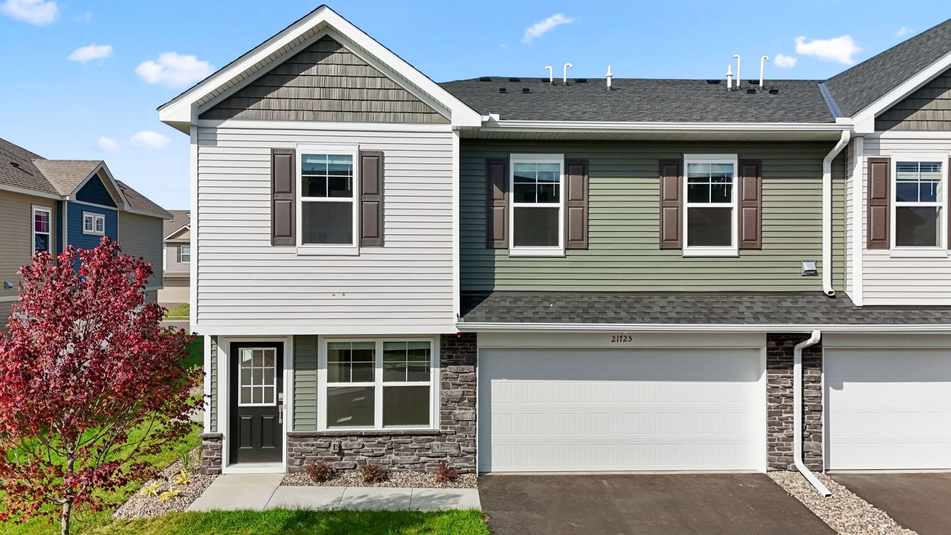 Exterior:1 02
