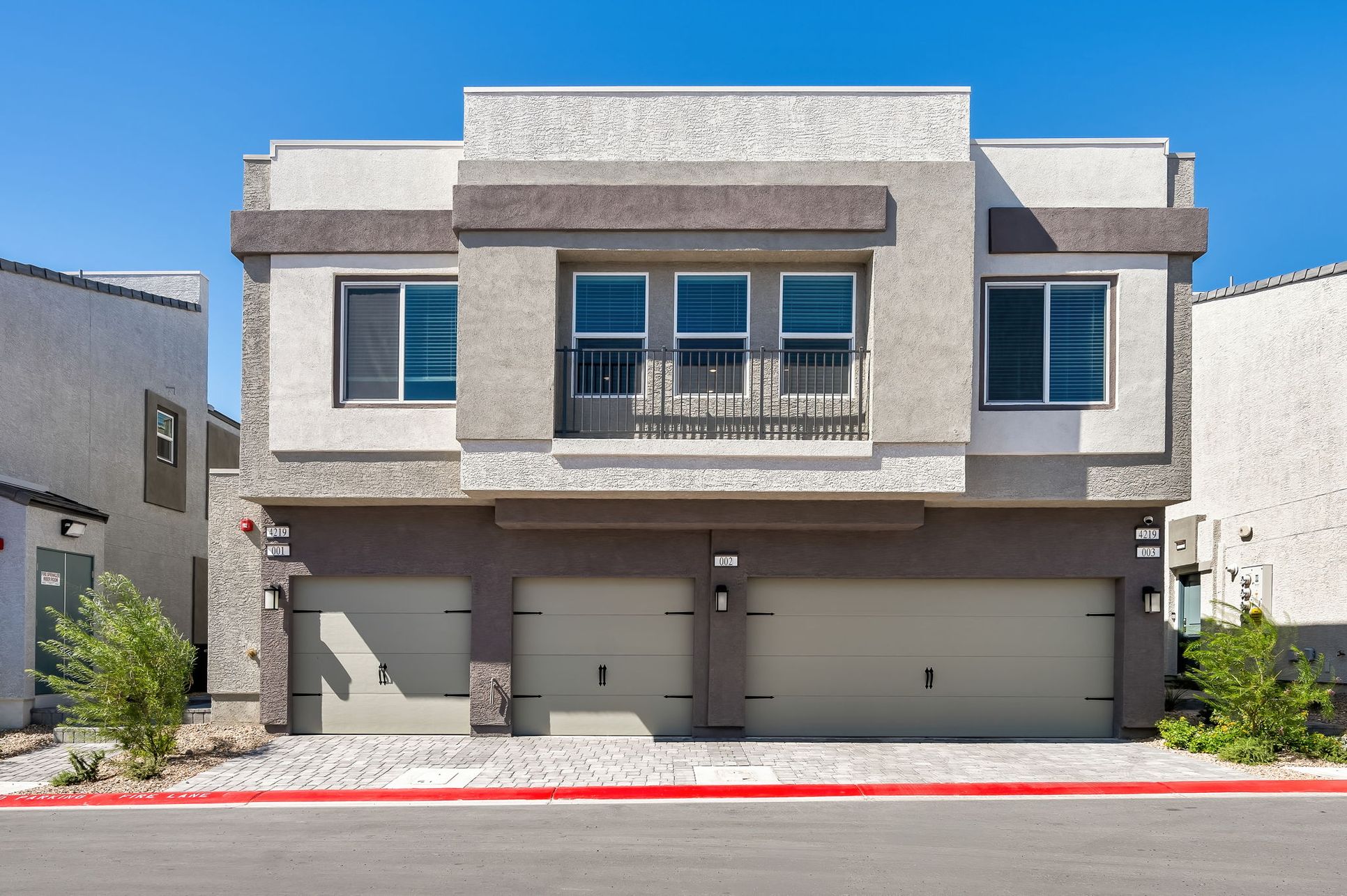 Exterior:Falcon Ridge Alina Exterior